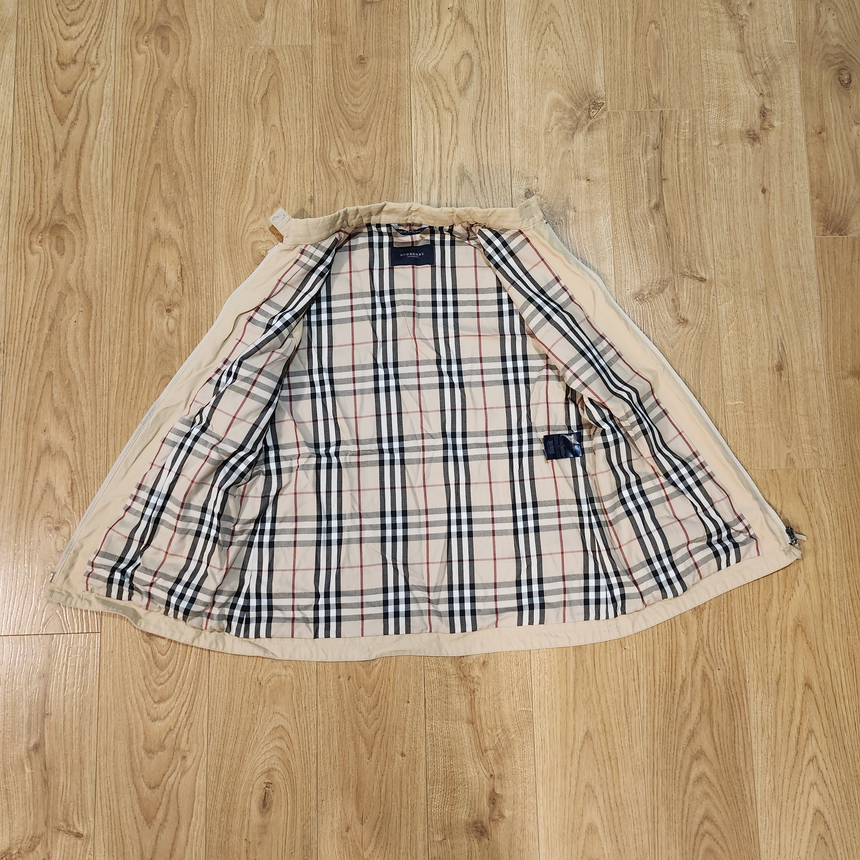 Burberry Burberry Nova Check Vest Size US L / EU 52-54 / 3 - 1 Thumbnail