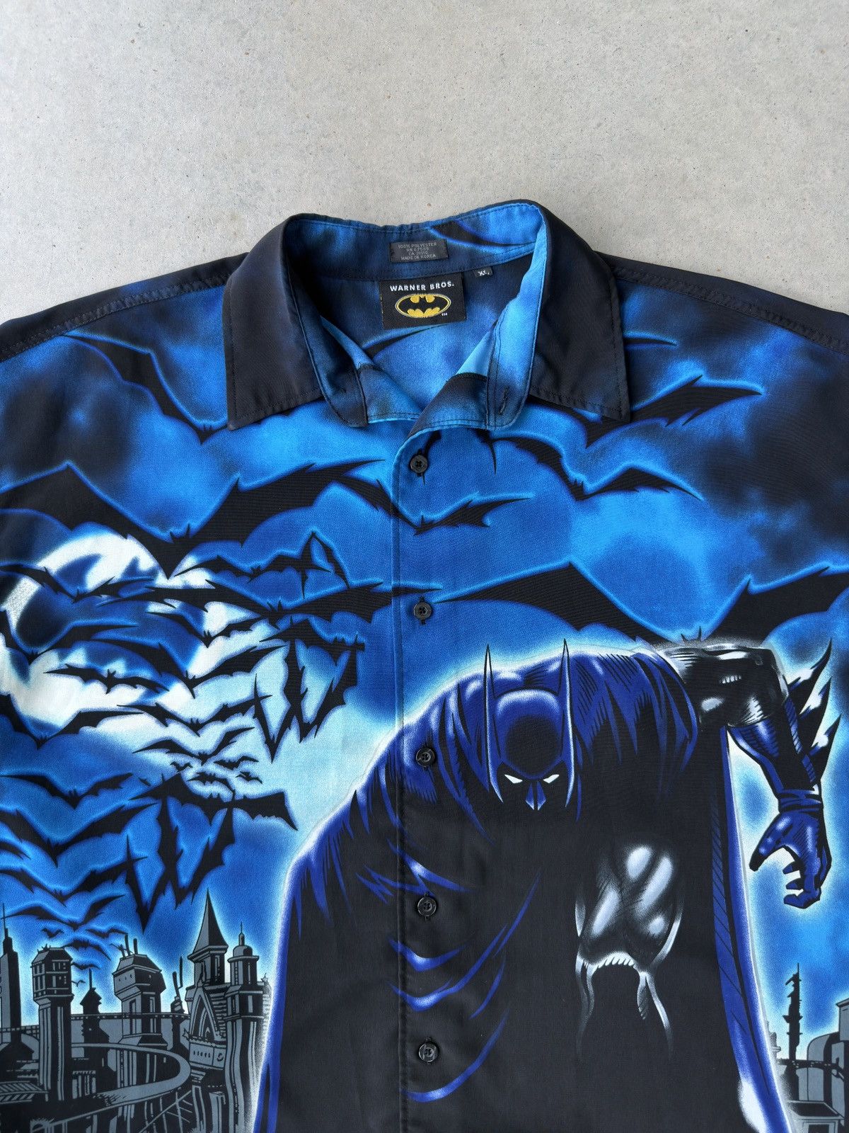 Vintage × Warner Bros Vintage ‘01 Batman All Over Print Warner Bros Button Up Size US XL / EU 56 / 4 - 3 Thumbnail