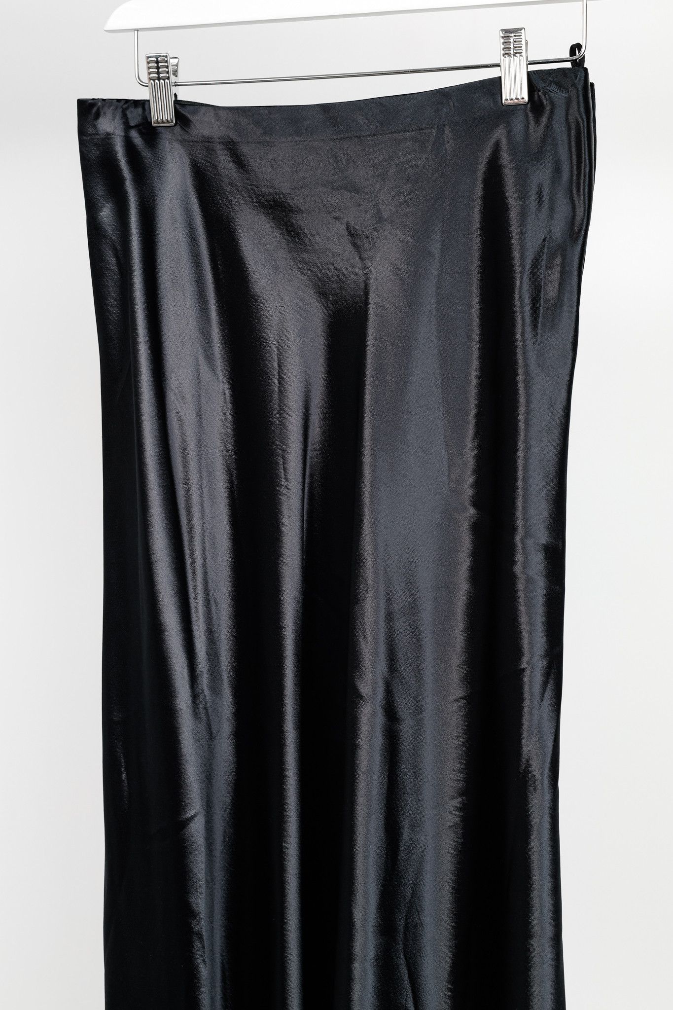 The Row The Row Medela Black Viscose-Satin A-Line Midi Skirt Size 29" - 3 Thumbnail