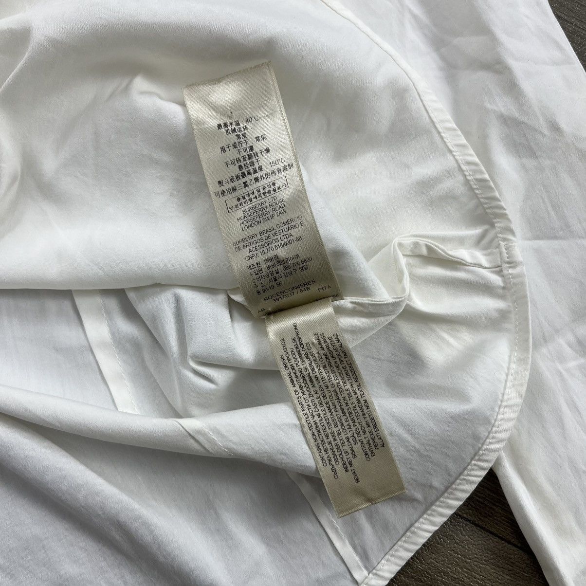 Burberry Burberry London Nova Check White Collared Long Sleeve Shirt Size XS / US 0-2 / IT 36-38 - 12 Thumbnail