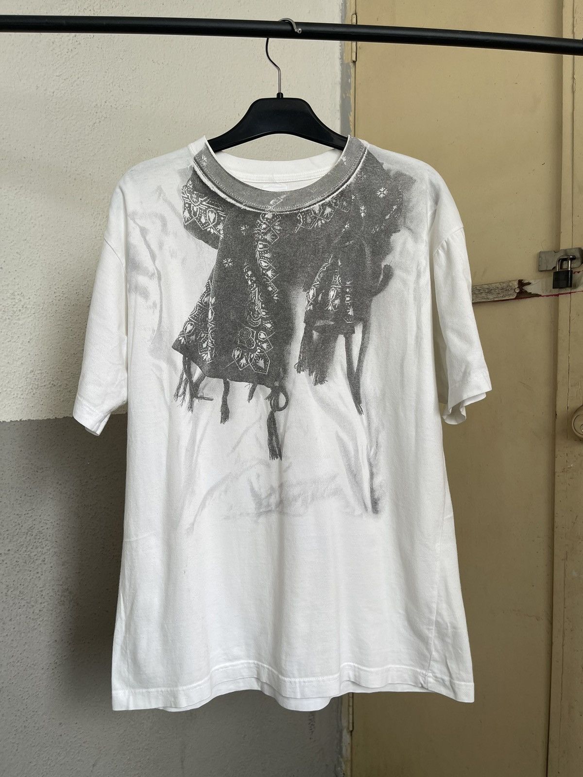 Neighborhood Scarf trompe l'oeil Tee