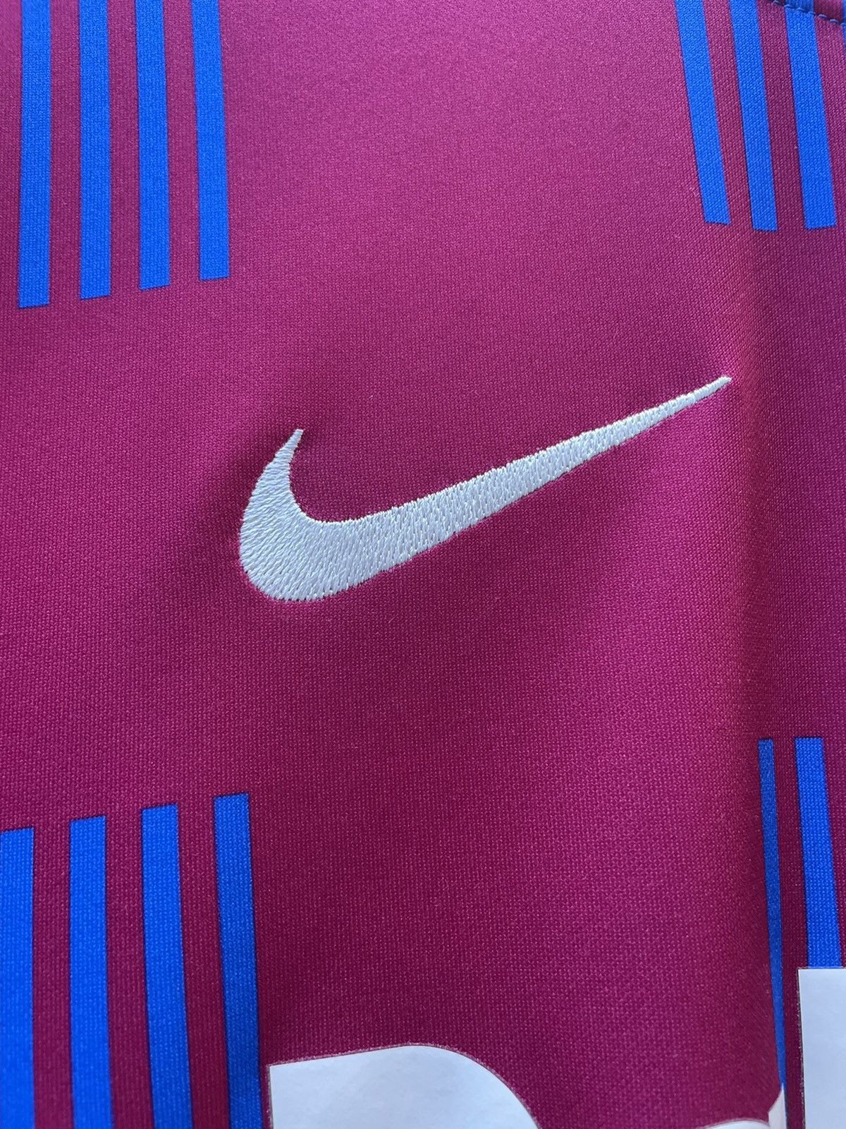 Nike Nike FC Barcelona 2021 2022 Home Soccer Jersey Shirt Size US M / EU 48-50 / 2 - 6 Thumbnail
