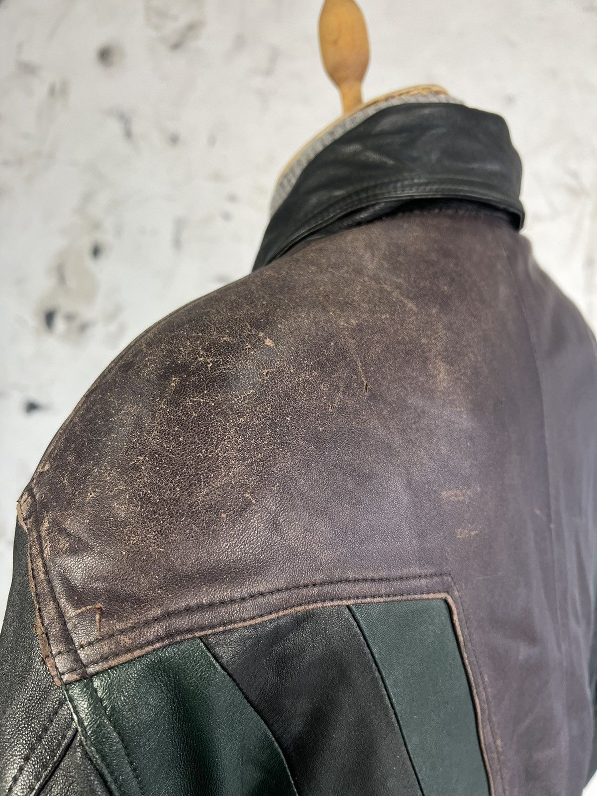 Angelo Litrico Vintage Angelo Litrico Leather Bomber Jacket Size 46 S - M Size US M / EU 48-50 / 2 - 8 Thumbnail