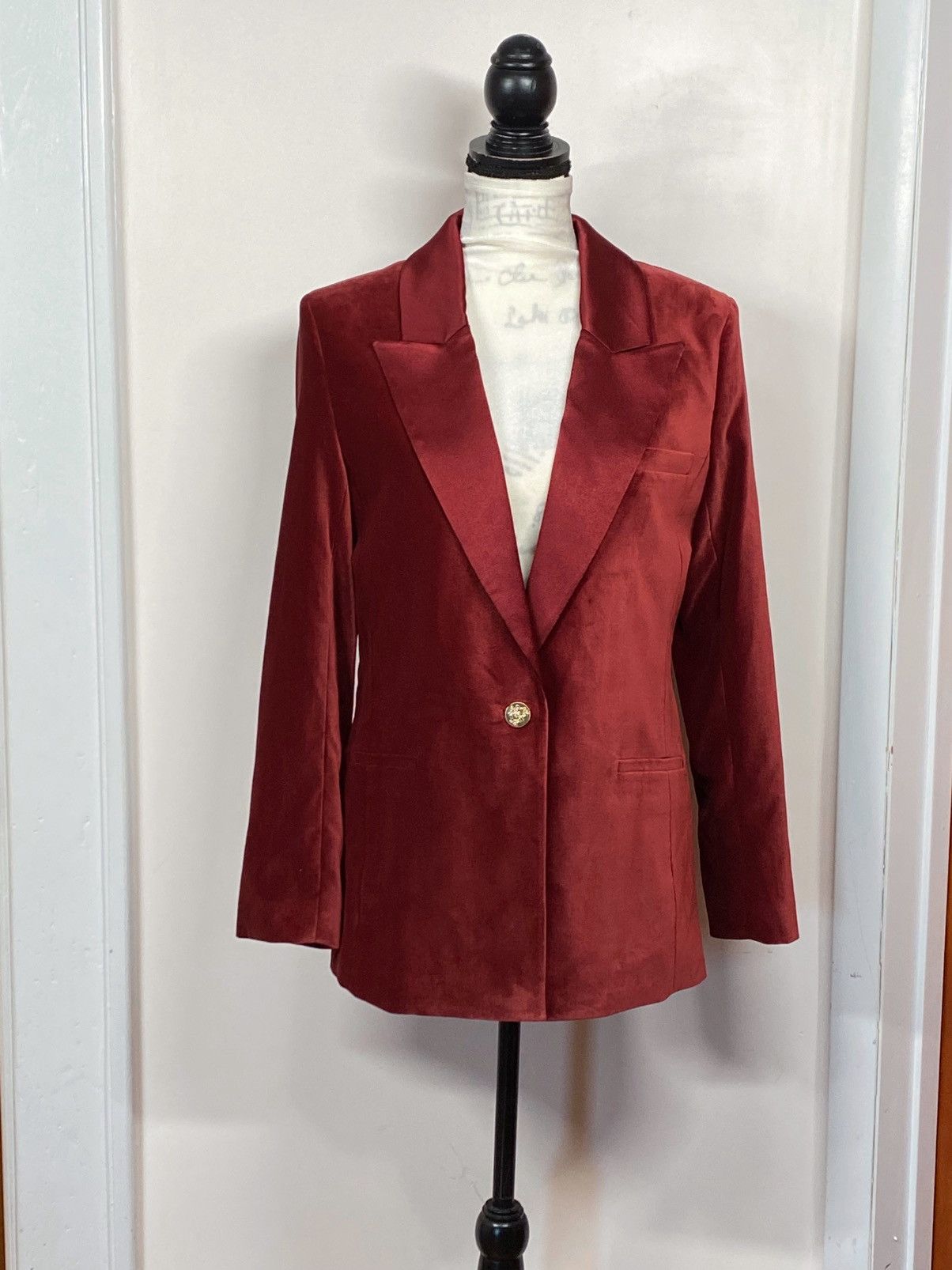 Alice + Olivia ALICE + OLIVIA Velvet Single-Breasted Blazer size 12 Size XL / US 12-14 / IT 48-50 - 1 Thumbnail