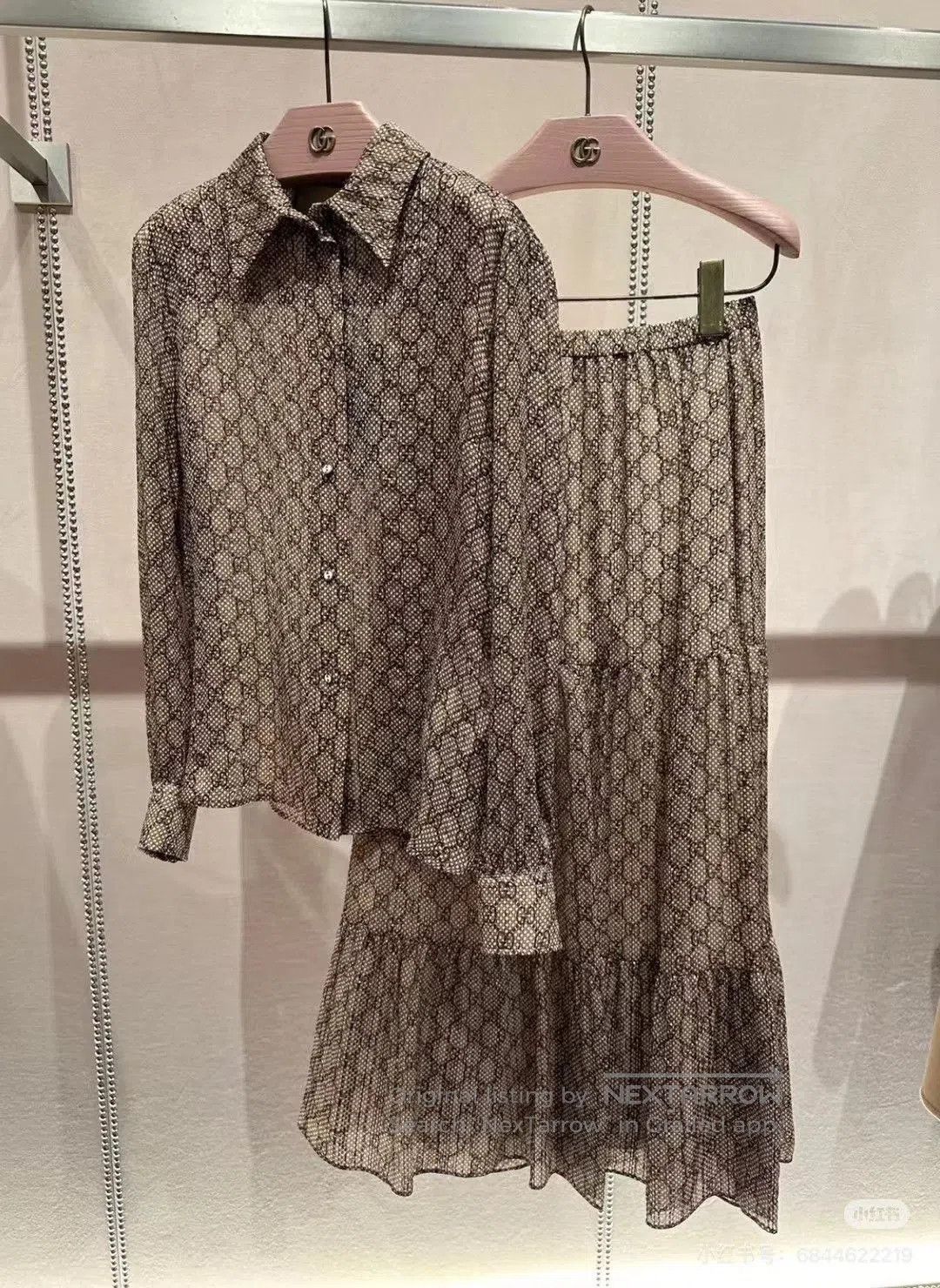 Gucci Gucci GG Logo Silk Shirt. Size XS / US 0-2 / IT 36-38 - 9 Thumbnail