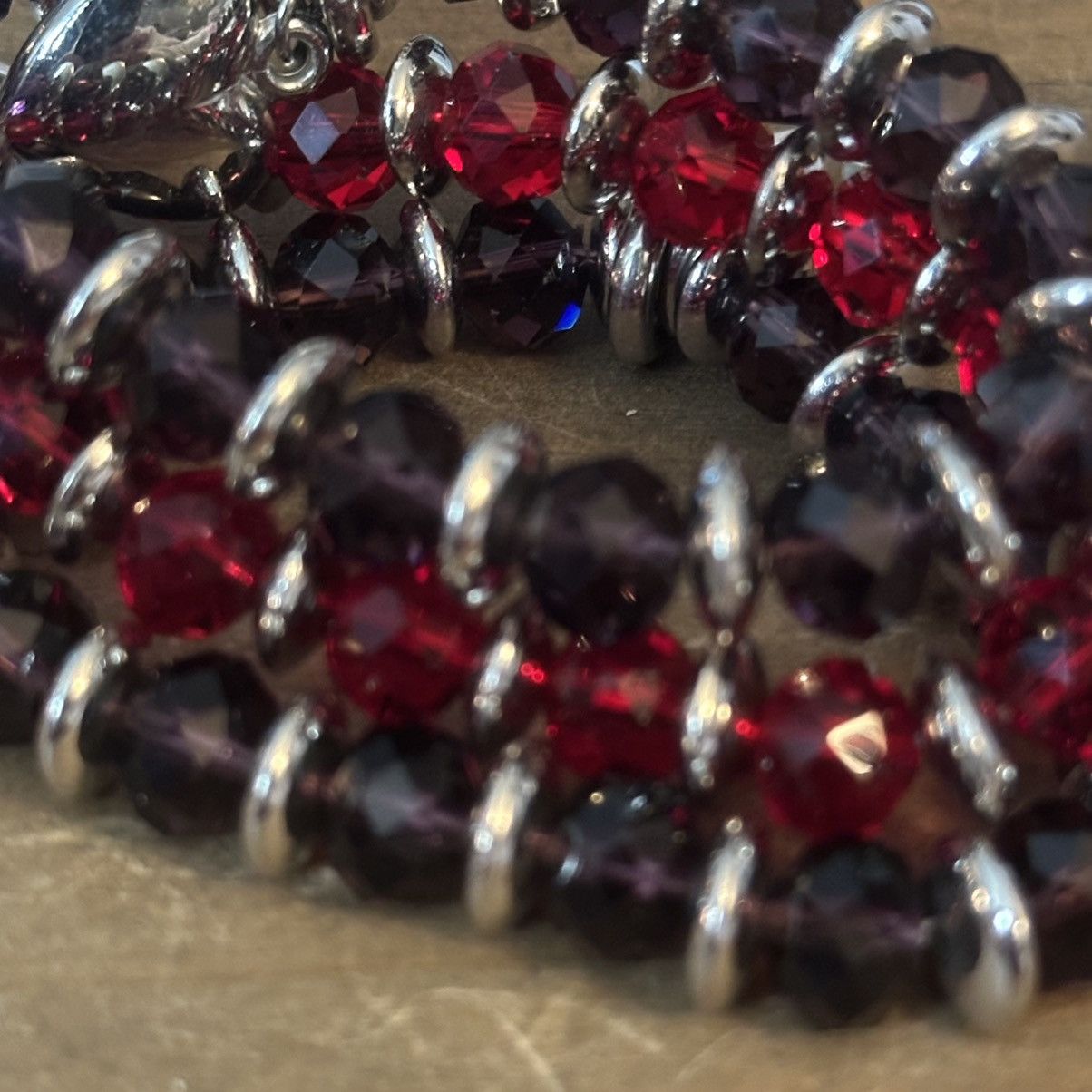 Other Glass bead with silver heart charm stretch bracelets Size ONE SIZE - 3 Thumbnail