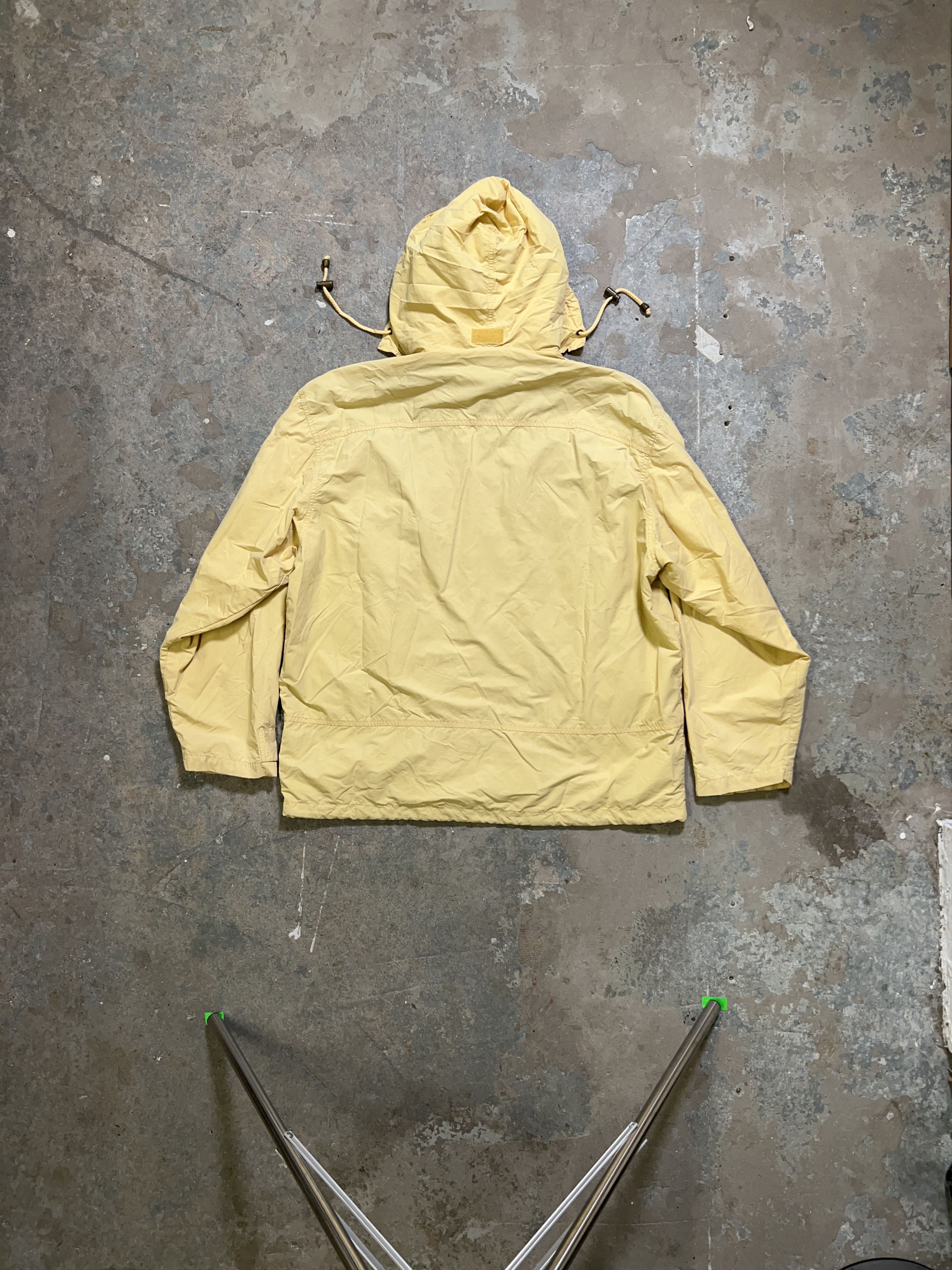 Fjallraven Vintage Fjällräven Yellow Hunting Jacket Size US L / EU 52-54 / 3 - 2 Thumbnail