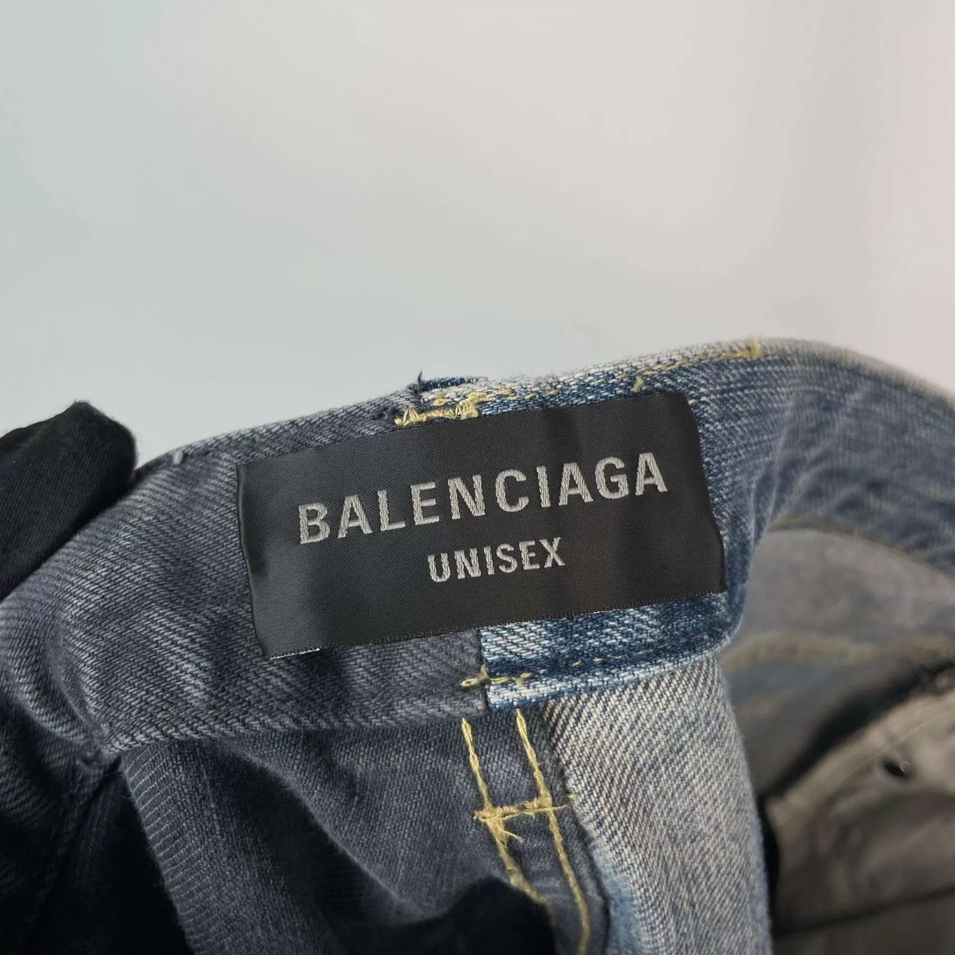 Balenciaga Balenciaga asymmetric 2-tone wide leg jeans M 95N Size US 32 / EU 48 - 4 Thumbnail