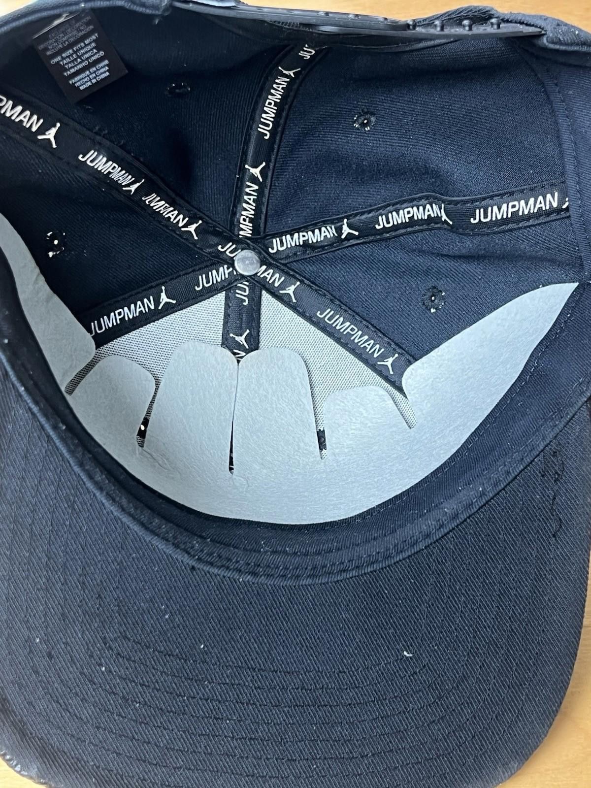 Jordan Brand Air Jordan Men Black Leather Brim SnapBack NBA Basketball Size ONE SIZE - 6 Thumbnail