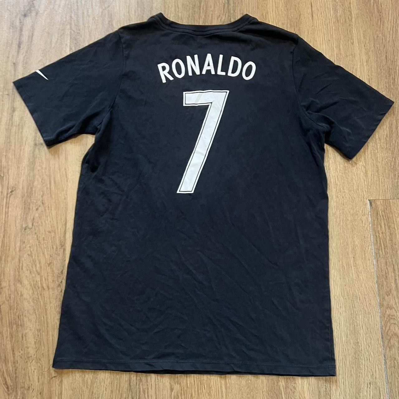 Nike Cristiano Ronaldo 7 Nike black t-shirt Size US S / EU 44-46 / 1 - 1 Thumbnail