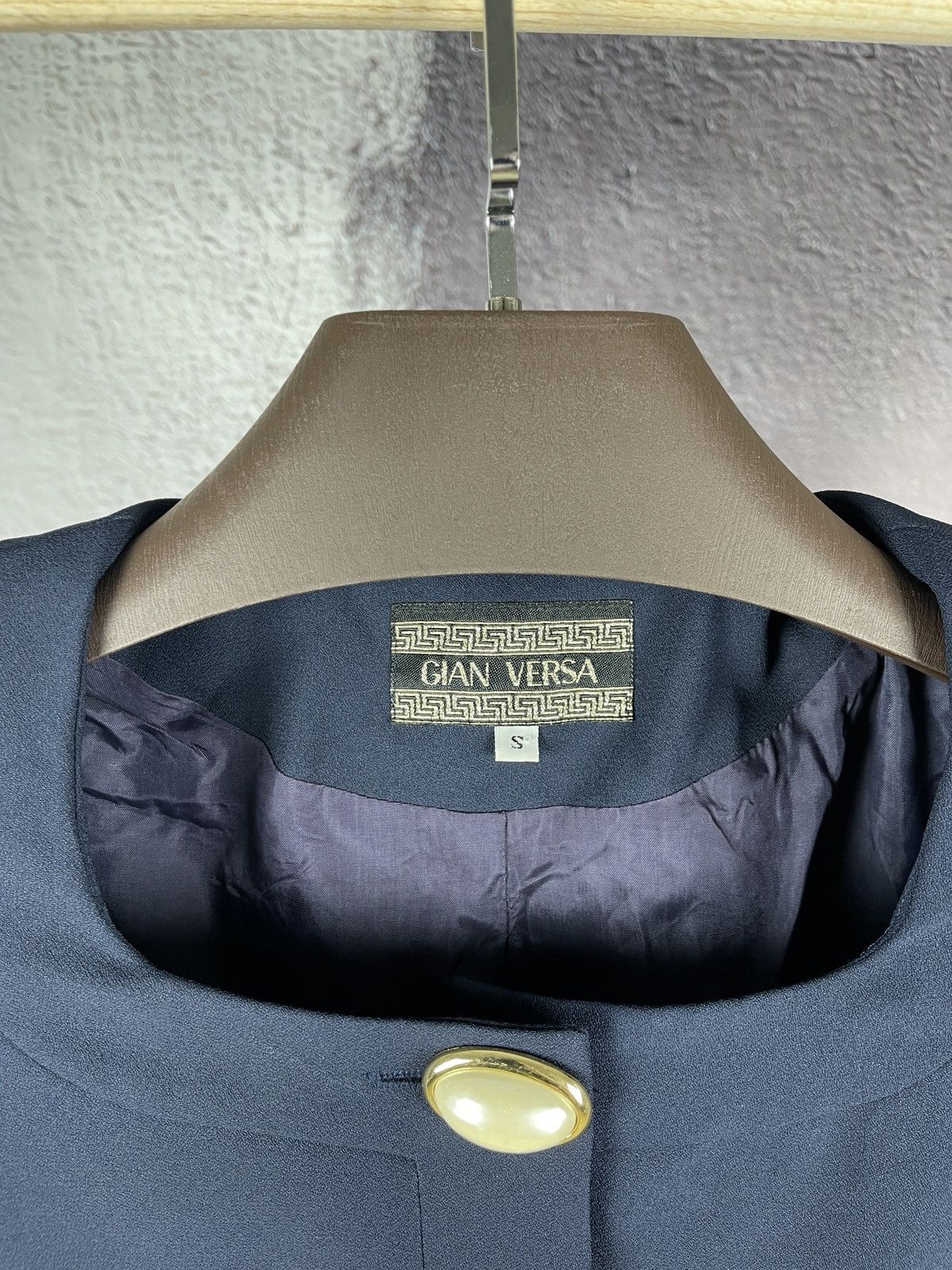 Versace Gian Versa Gianni Versace embroidery rhinestones jacket Size S / US 4 / IT 40 - 5 Thumbnail