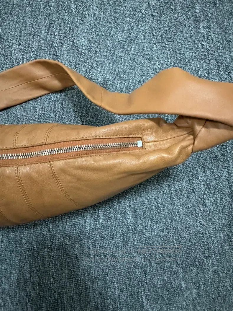 Lemaire LEMAIRE Horn Bag Size ONE SIZE - 7 Thumbnail