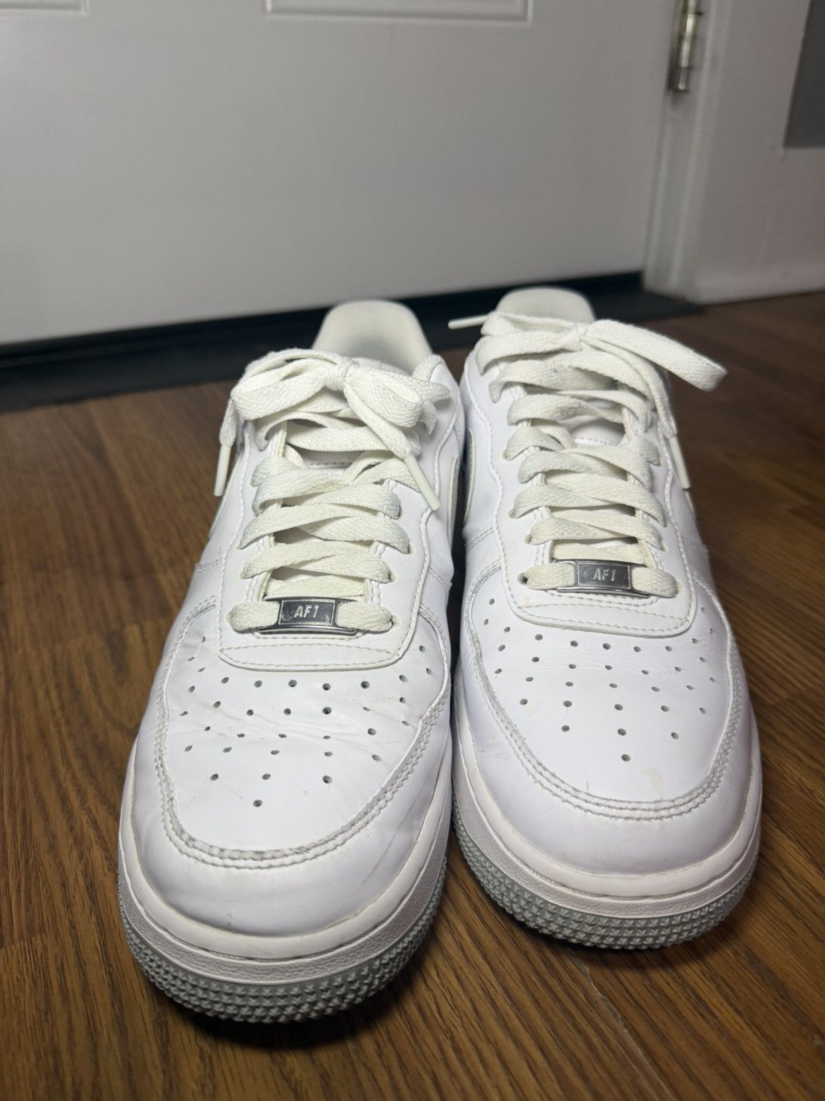 Nike Nike Air Force 1 low top sneakers size 8.5 Size US 8.5 / EU 41-42 - 2 Thumbnail