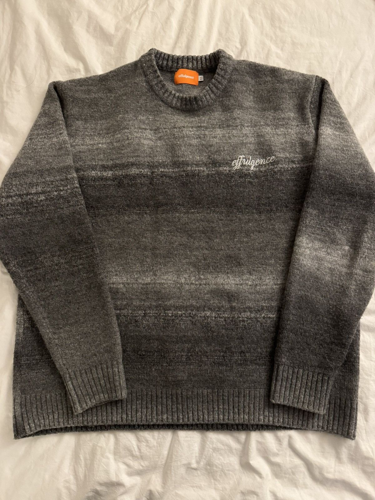Effulgence Moon Gradient Knit Sweater Size US XL / EU 56 / 4 - 1 Thumbnail
