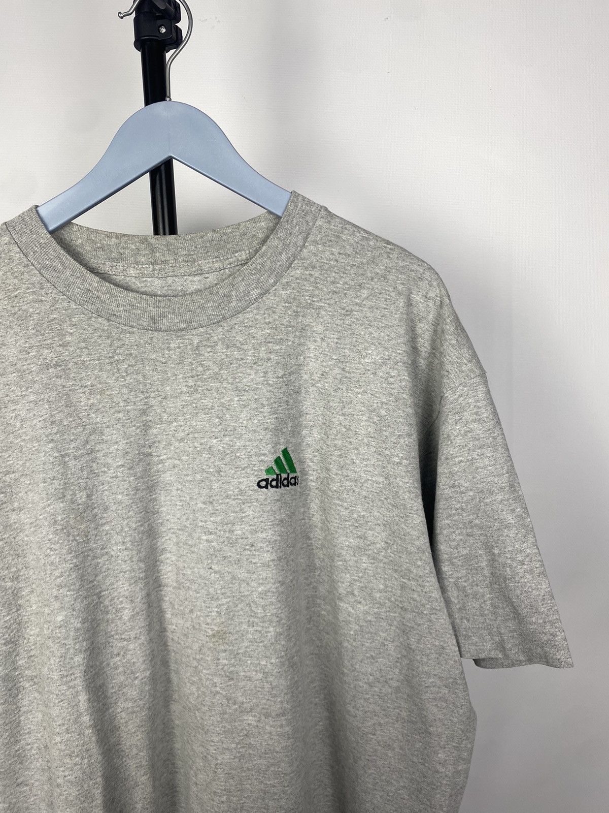 Adidas × Vintage Vintage 90s Adidas Blank small Logo t shirt Y2K Size US XL / EU 56 / 4 - 4 Thumbnail