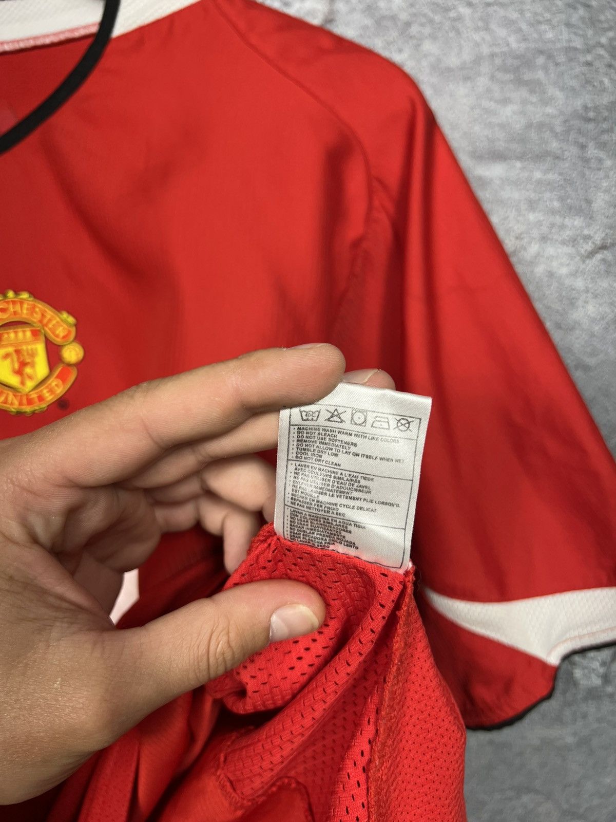 Nike Nike 2004/05 Manchester United #8 Rooney Jersey T-shirt Size US S / EU 44-46 / 1 - 10 Thumbnail