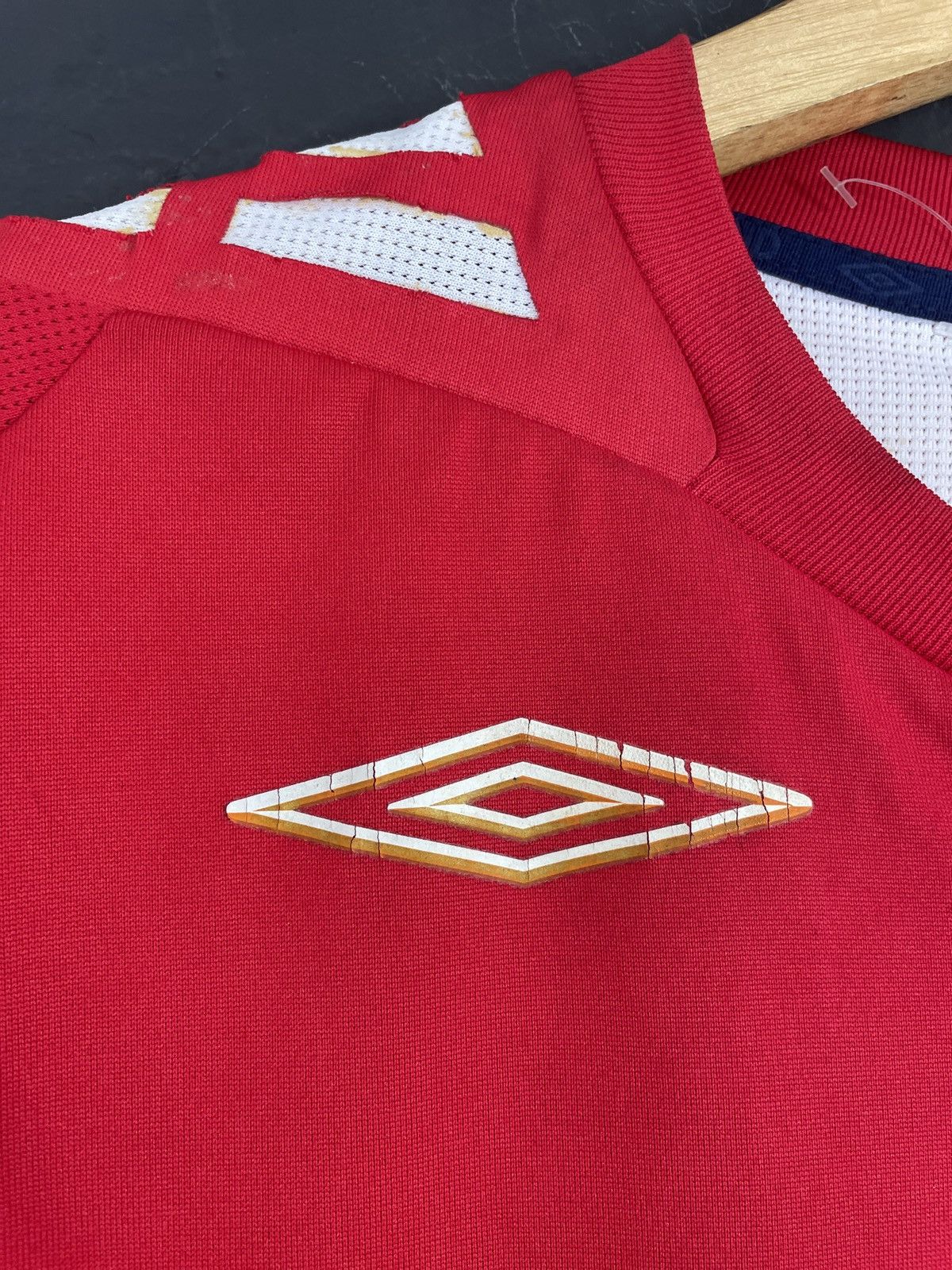 Umbro 2008 Umbro England National Team Jersey Size US M / EU 48-50 / 2 - 5 Thumbnail