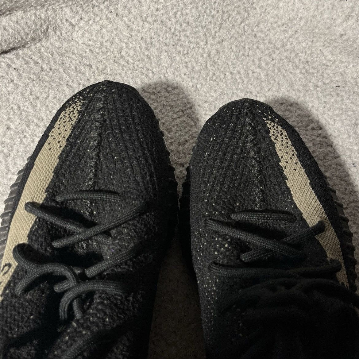 Yeezy Adidas Yeezy Boost 350 V2 Core Green 9.5 Mens Size US 9.5 / EU 42-43 - 20 Thumbnail