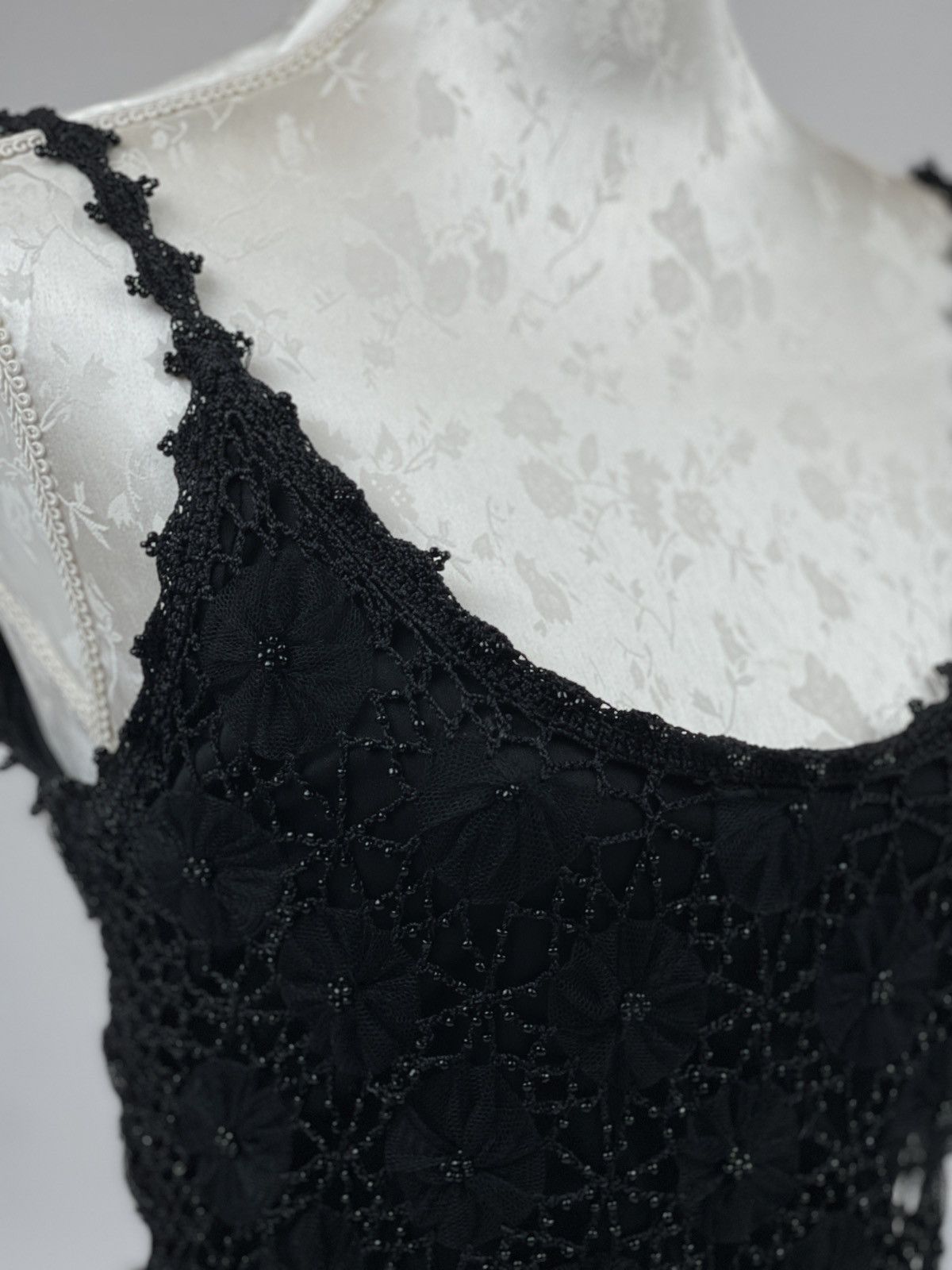 Vintage Vintage Y2K Mesh Sheer Black Sleeveless Top Size S / US 4 / IT 40 - 2 Thumbnail