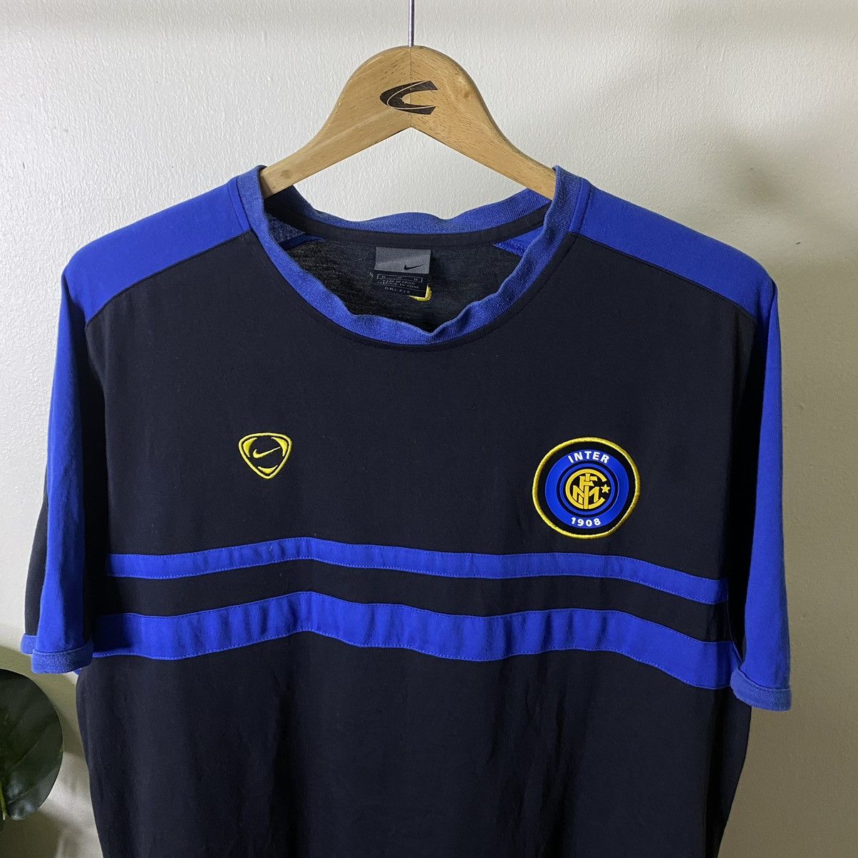 Nike × Vintage Vintage 2000s Nike Joga Bonito x Inter Milan T Shirt Size US L / EU 52-54 / 3 - 2 Thumbnail