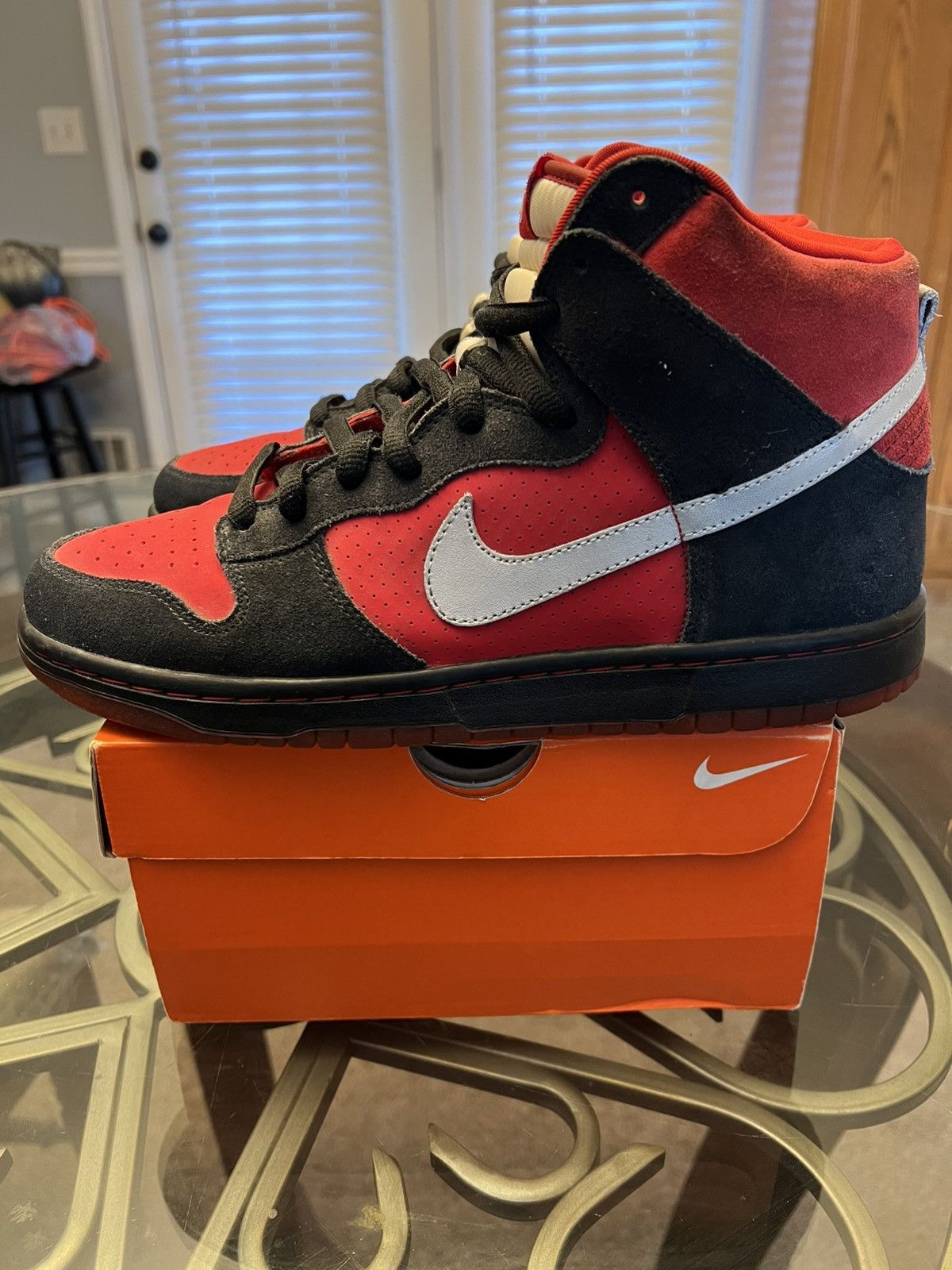 Nike Nike Dunk High Pro SB “Sport Red” Size US 10 / EU 43 - 2 Thumbnail