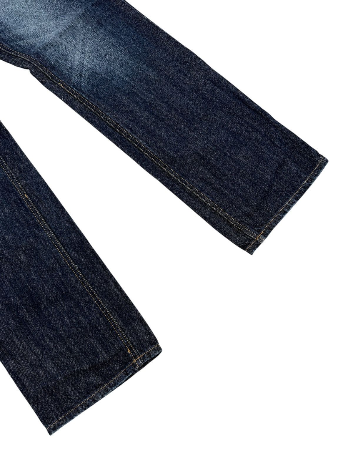 Mossimo MOSSIMO SUPPLY CO DISTRESSED DENIM JEANS WITH RIPPED DETAILS Size 34" / US 12 / IT 48 - 5 Thumbnail