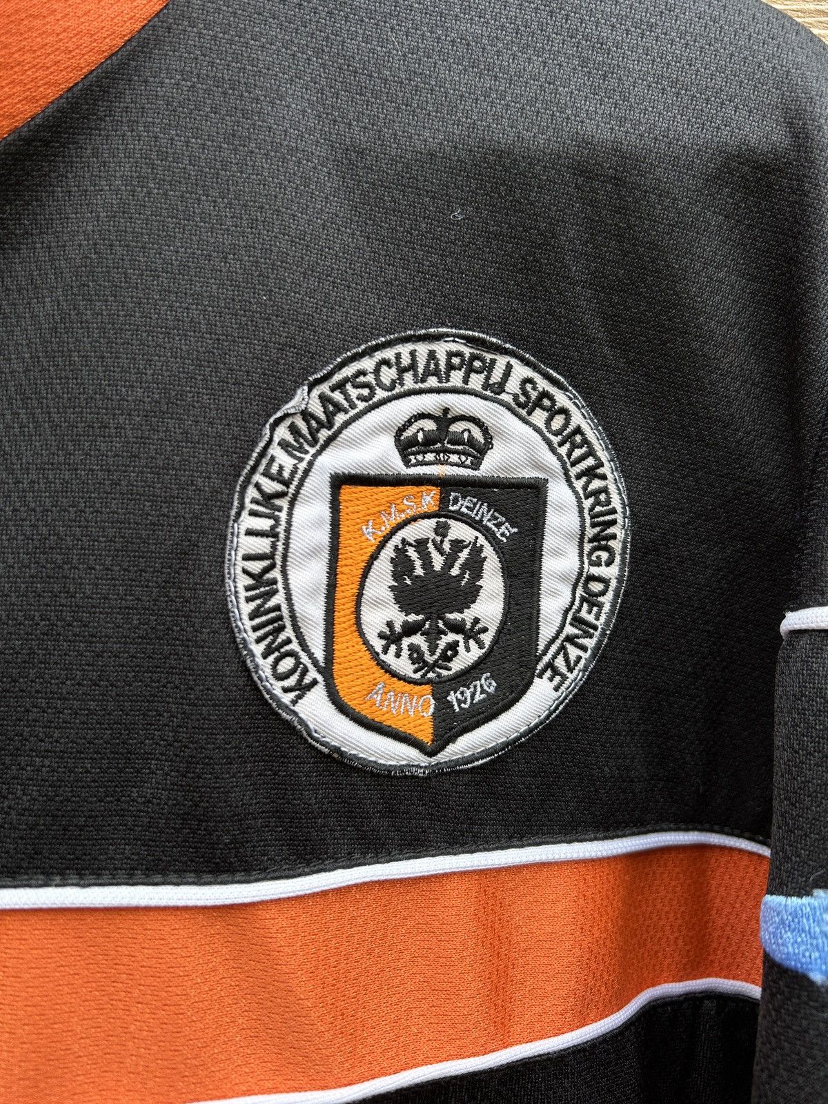 Vintage 00s Vintage Mitre KMSK Deinze 2006/07 Tracksuit Jacket Size US L / EU 52-54 / 3 - 3 Thumbnail