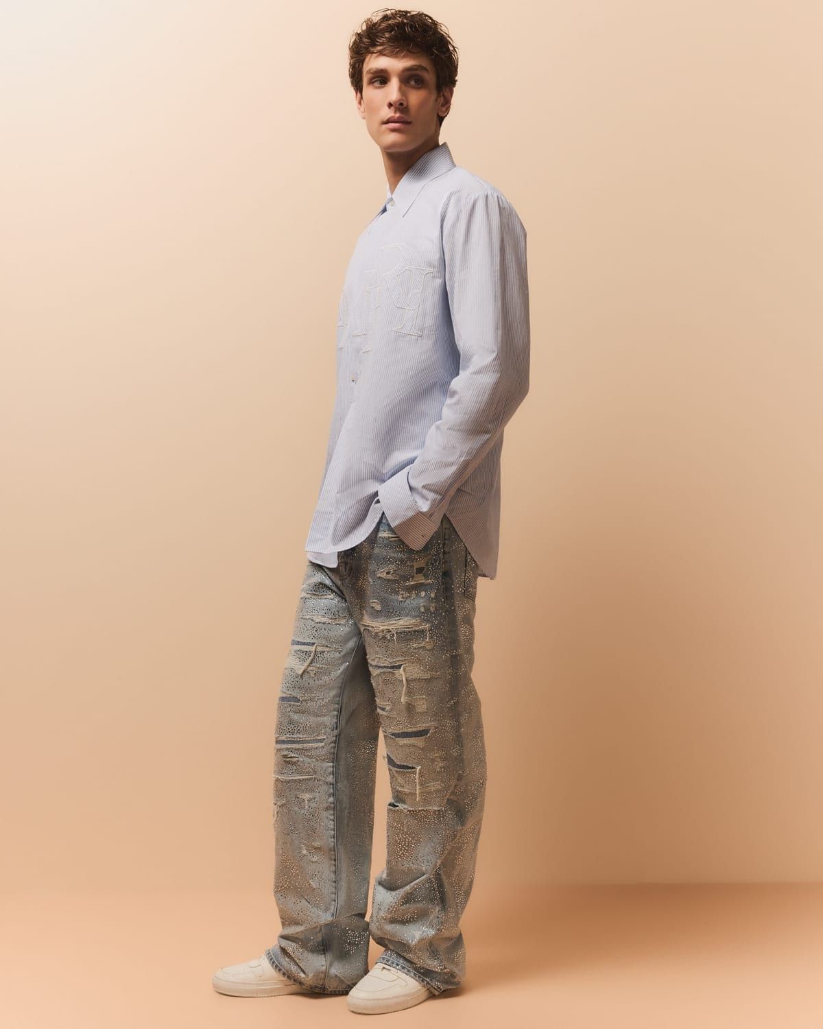 Amiri o1s1wg110525 Crystal-Embellished Repaired Baggy Jeans Blue Size US 32 / EU 48 - 3 Thumbnail