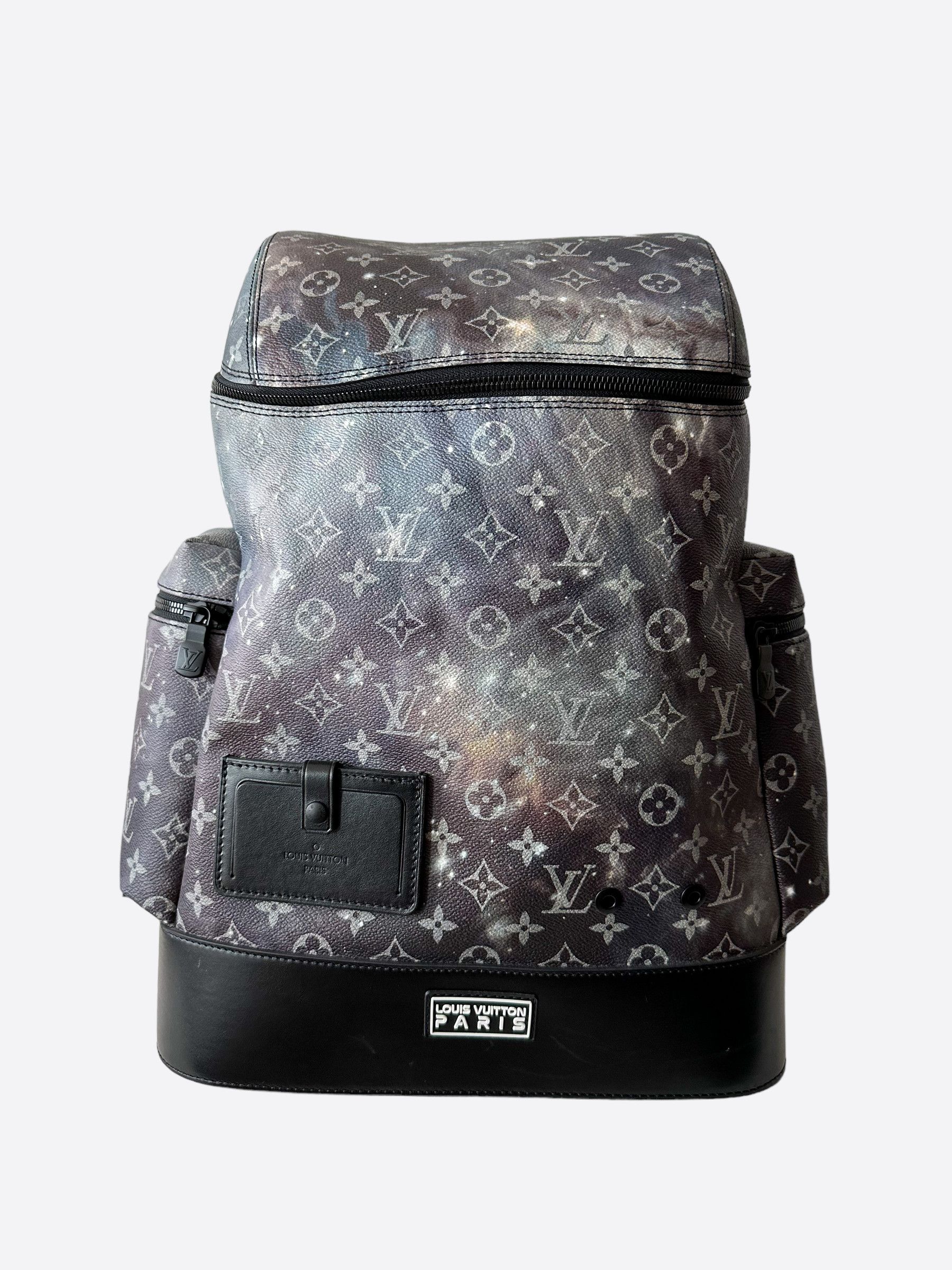 Louis Vuitton Alpha Backpack Monogram Galaxy Black Multicolor - 100%  Authentic