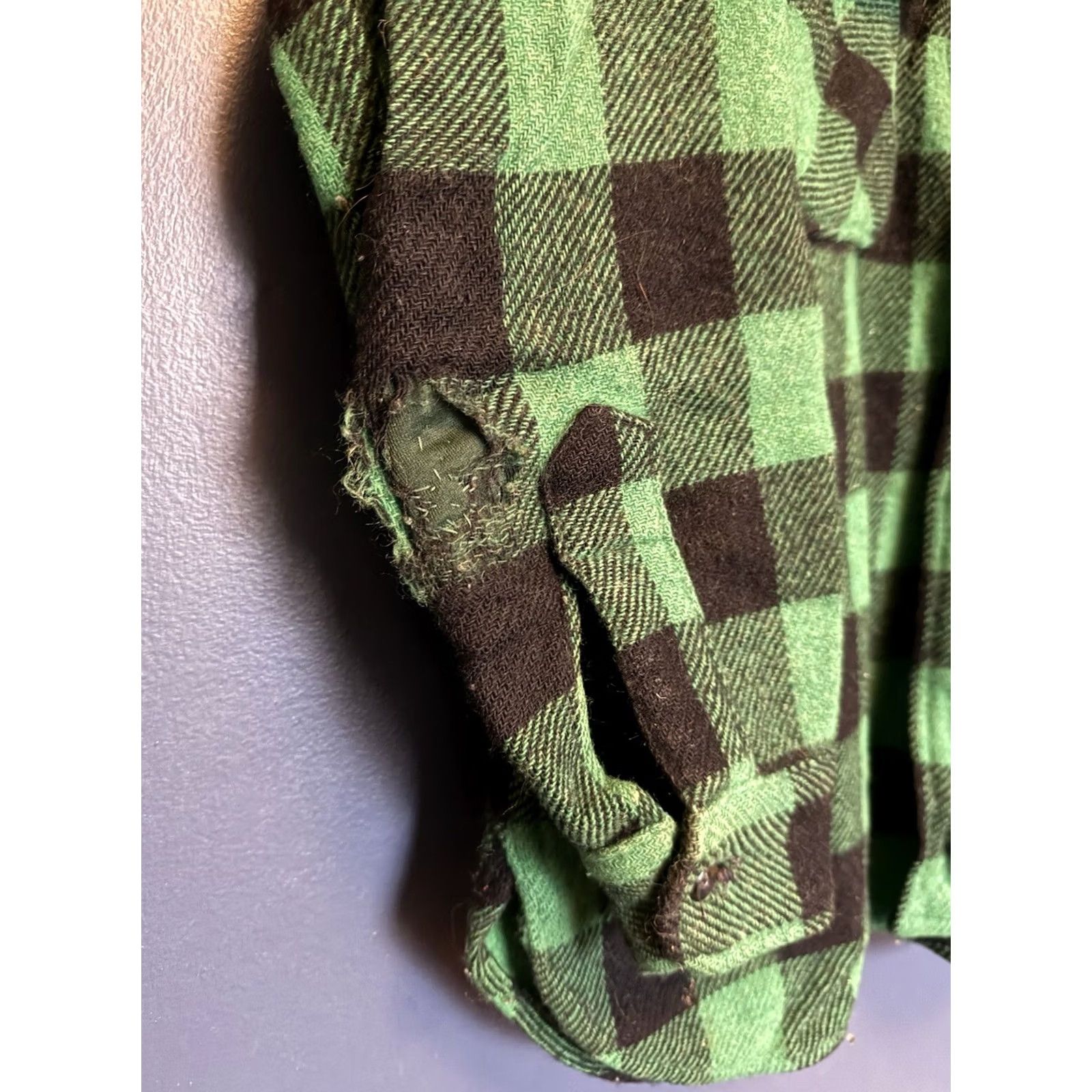 Vintage VINTAGE Workmaster Wool Green Plaid Button-Up Flannel Shirt M Mens 40s Size US M / EU 48-50 / 2 - 4 Thumbnail