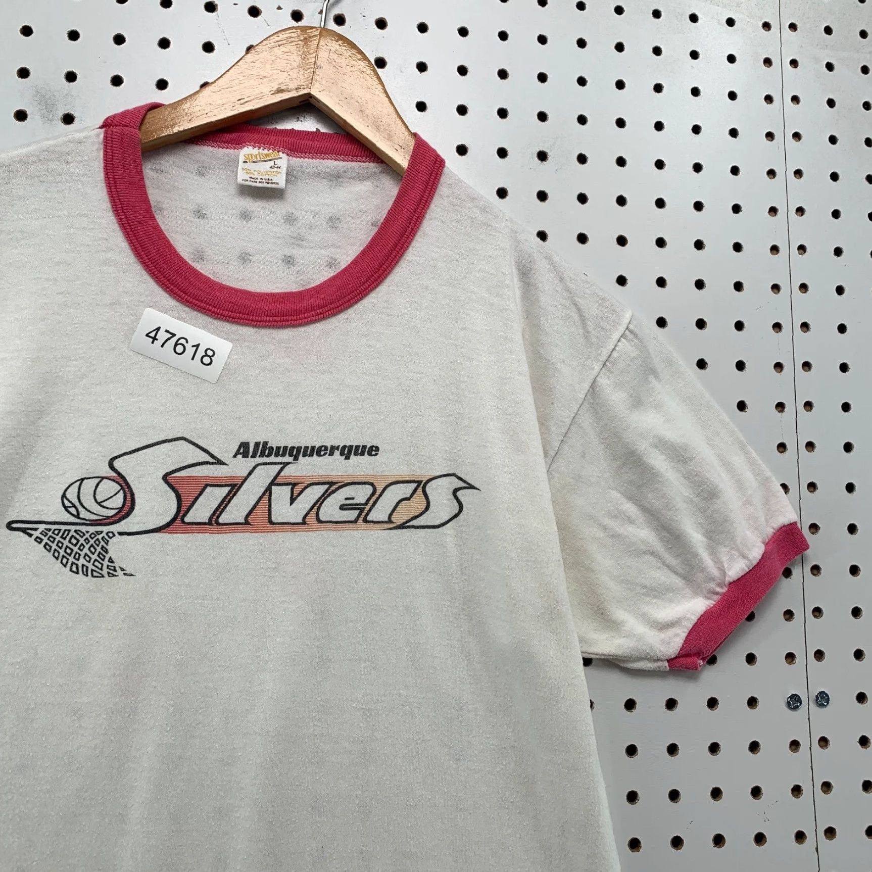 Vintage VINTAGE Albuquerque Silvers T Shirt Mens M White ABA Basketball Shirt Mens M White 70s 80s Size US M / EU 48-50 / 2 - 7 Thumbnail