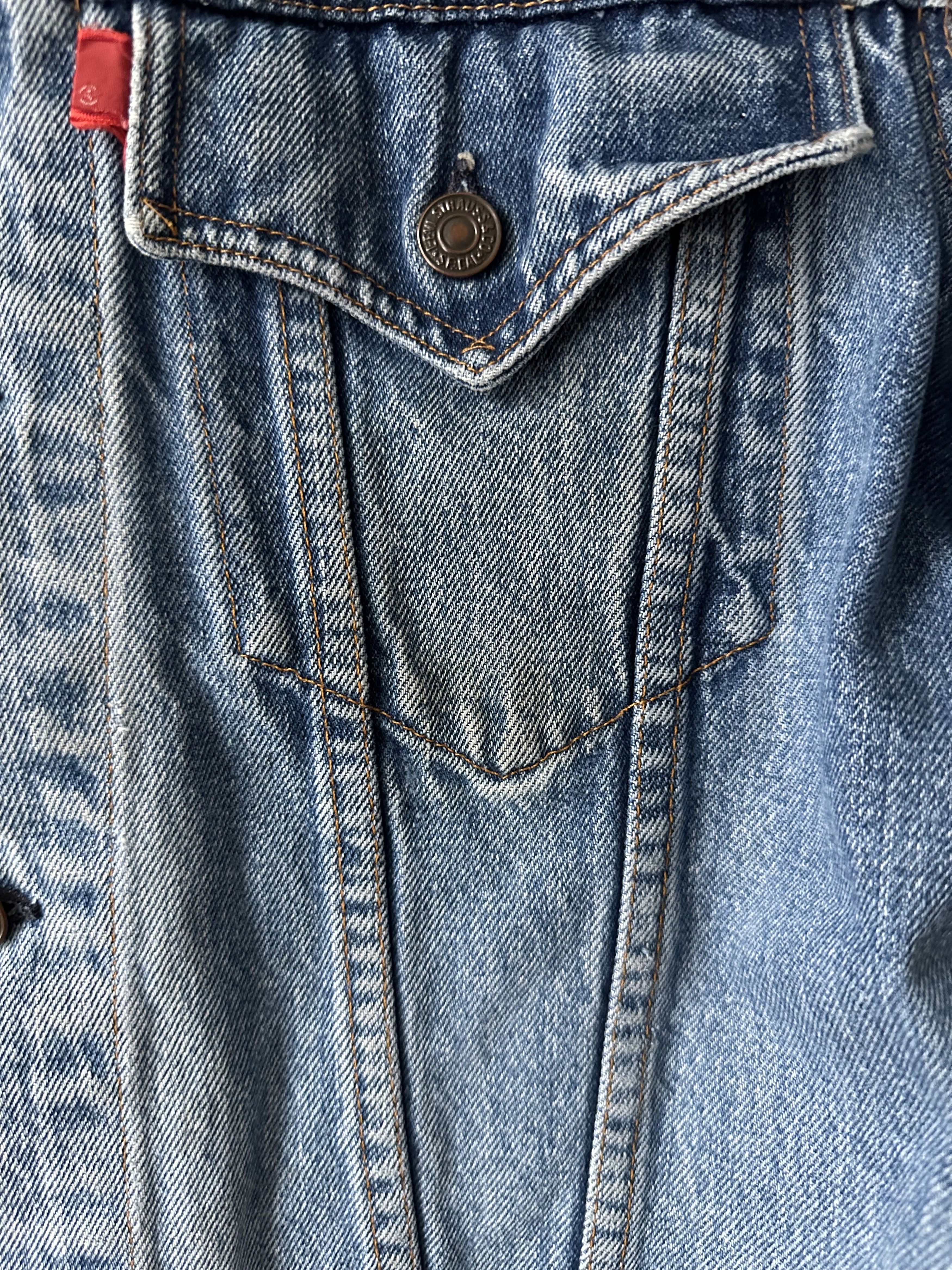 Vintage Distressed Levi’s Vintage Denim Jacket Size US M / EU 48-50 / 2 - 3 Thumbnail