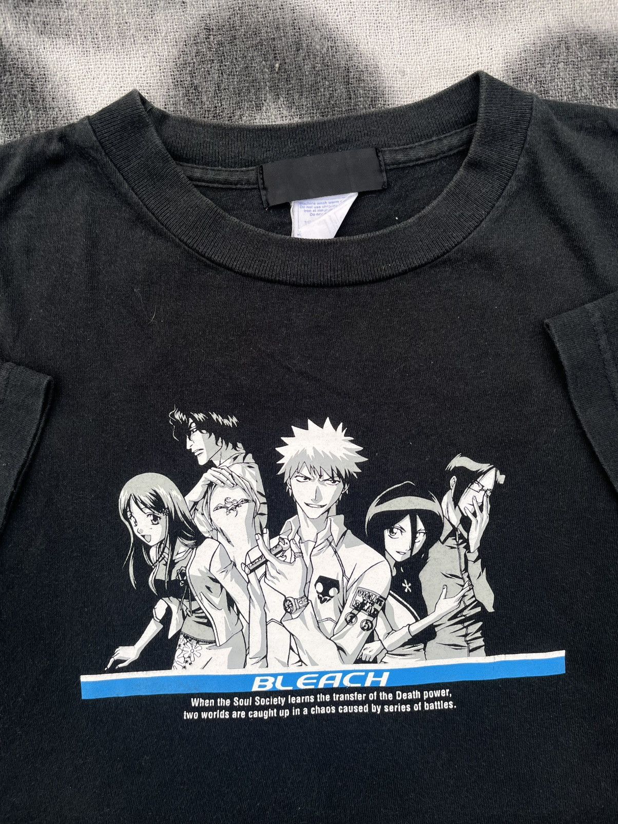 Anime Rare! Vintage Bleach Anime Tshirt Size US L / EU 52-54 / 3 - 3 Thumbnail