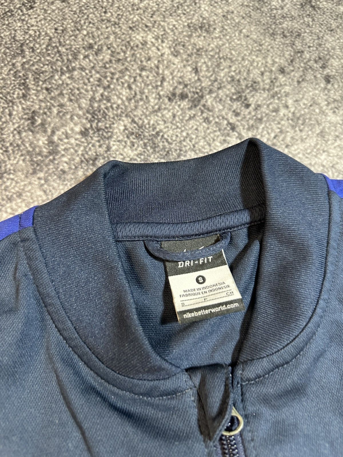 Nike Nike Bochum Soccer Jacket Zip up Streetwear Style Casual S Size US S / EU 44-46 / 1 - 5 Thumbnail