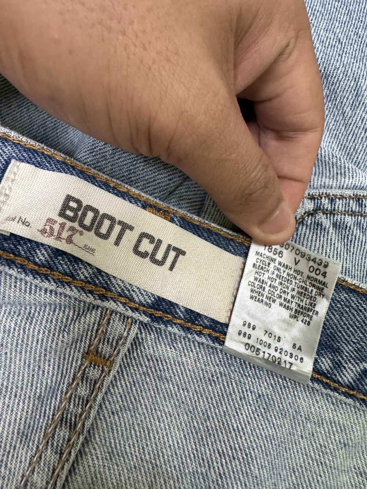 Levi's Levi’s 517 Y2K Distressed Narrow Bootcut Jeans Altered Fit Size US 32 / EU 48 - 16 Thumbnail