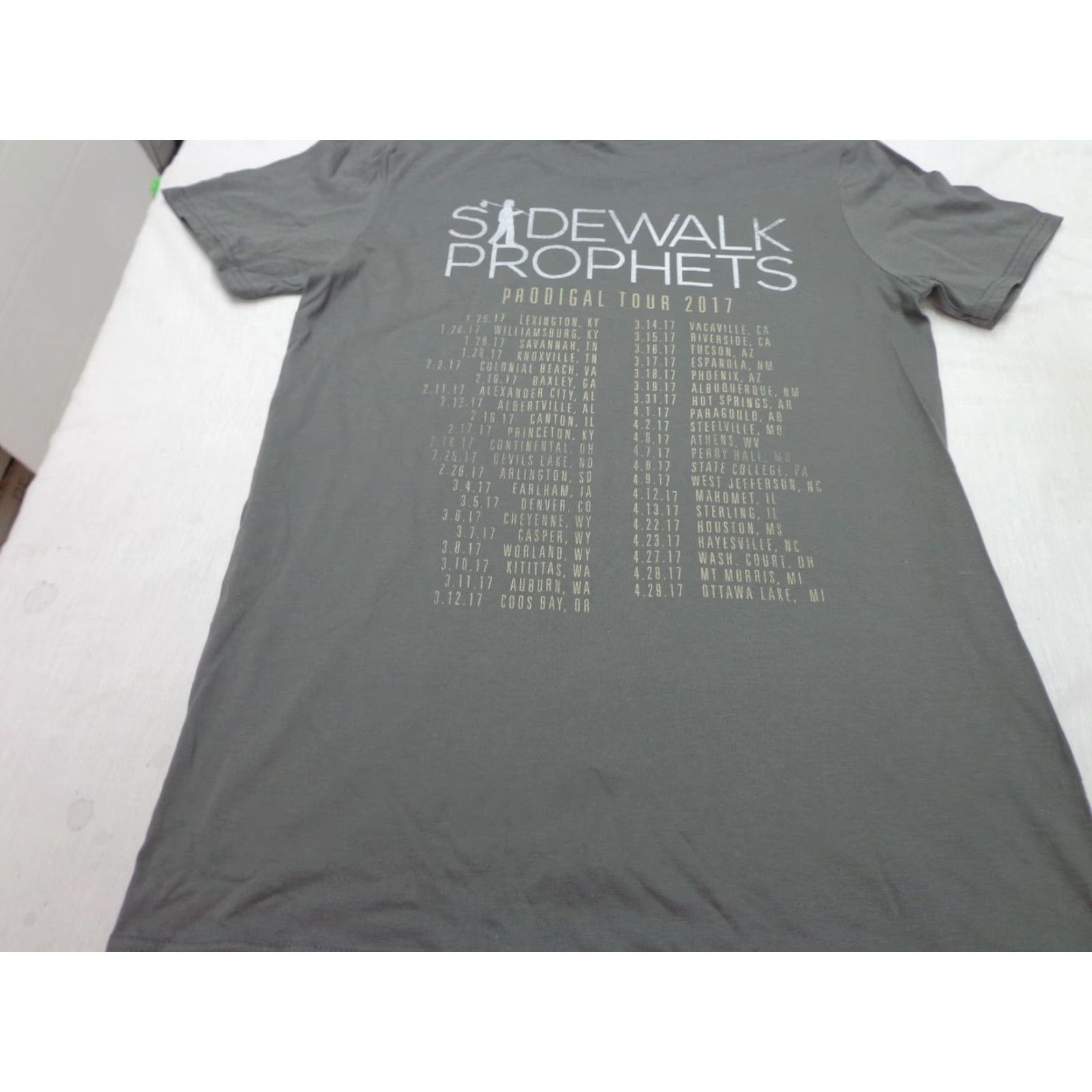 Anvil VINTAGE The Sidewalk Prophets 2017 Prodigal Tour Gray Concert T Shirt MEDIUM DEFECT Men Shirt M Gray Band 90s? Size US M / EU 48-50 / 2 - 8 Thumbnail