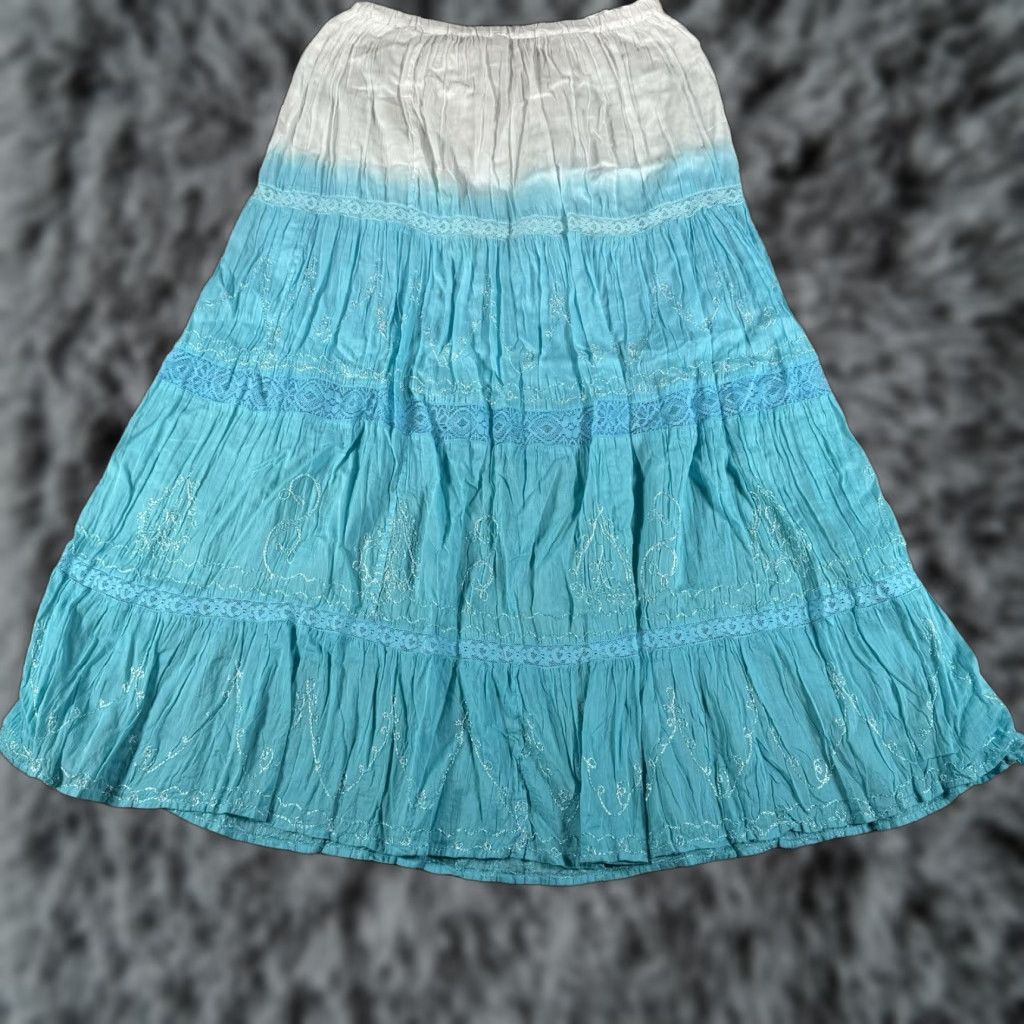 Denime VINTAGE Corpo Tokyo Denim Bank Skirt Boho Peasant Lace Embroidered Flower Long Women M Blue Cotton Lace Elastic Waist Size 32" / US 10 / IT 46 - 1 Thumbnail