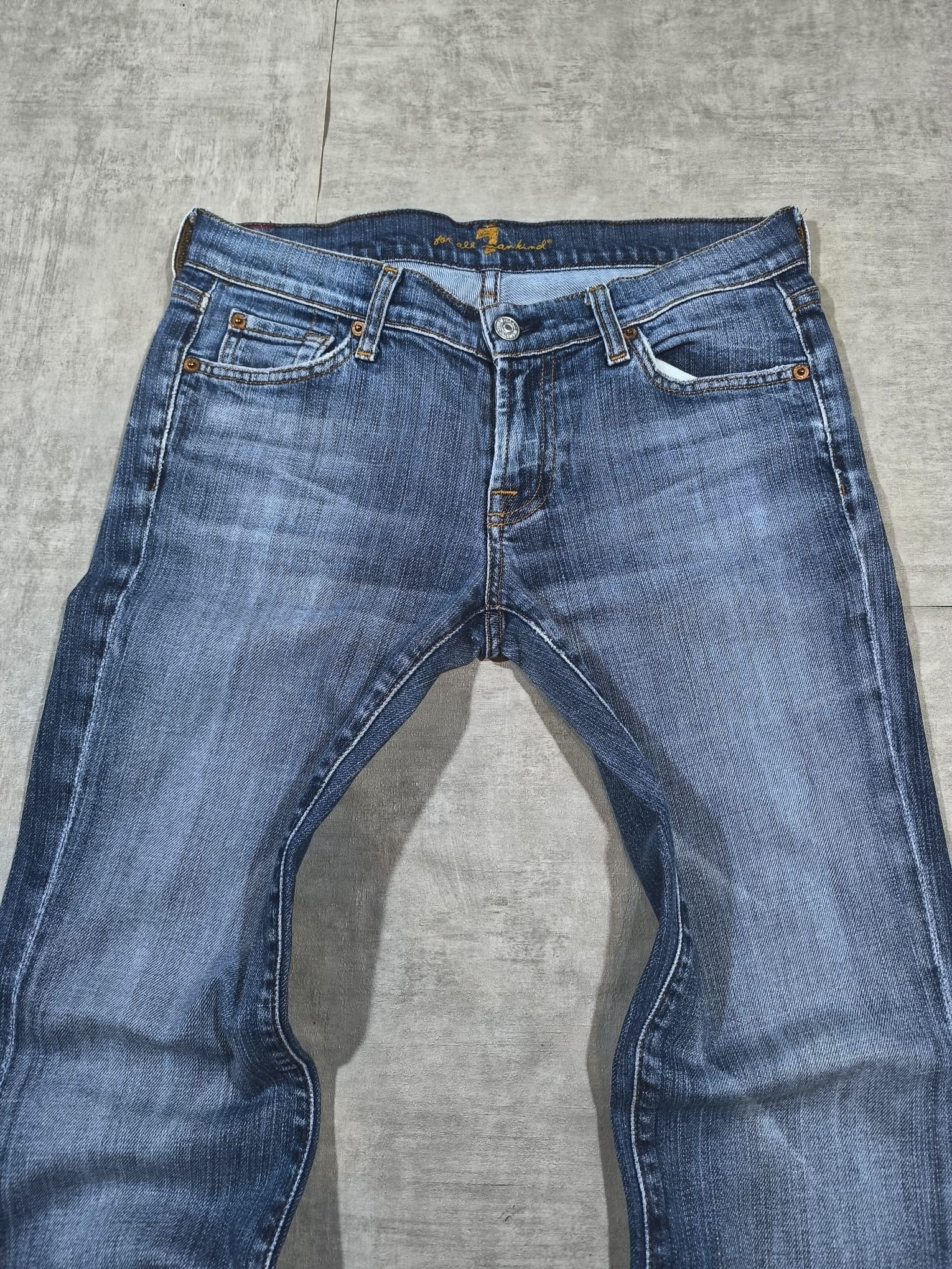 7 For All Mankind 7FORALLMANKIND DISTRESSED LOWRISE BOOTCUT JEANS Size 30" / US 8 / IT 44 - 3 Thumbnail