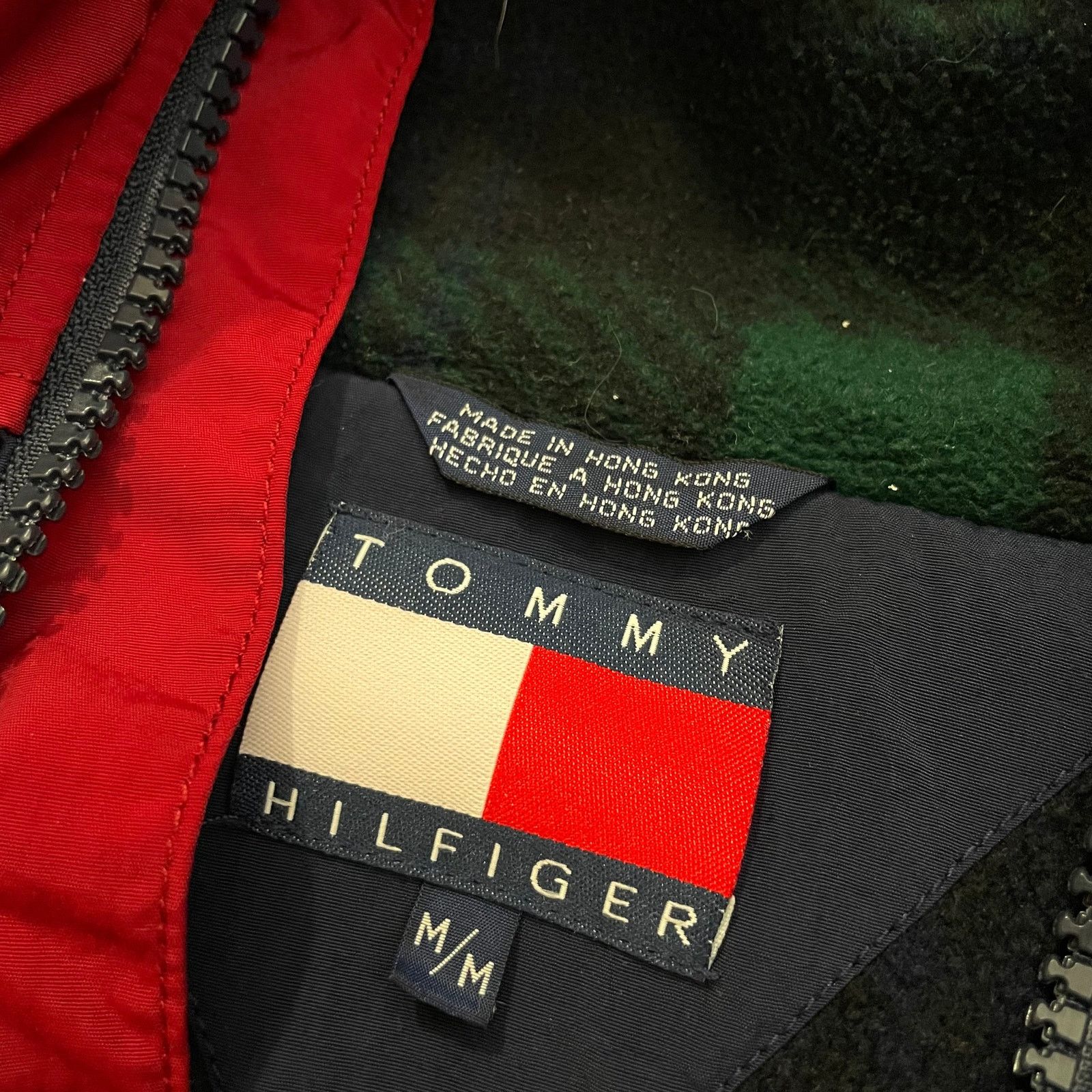 Tommy Hilfiger VTG Tommy Hilfiger Windbreaker Jacket - SIze M Size US M / EU 48-50 / 2 - 8 Thumbnail