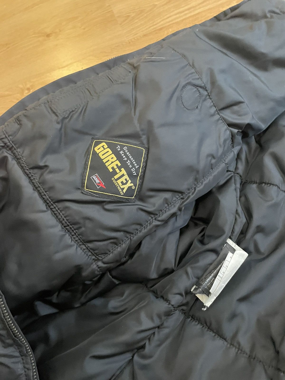 Prada Prada fur collar Gore Tex jacket Size US S / EU 44-46 / 1 - 9 Thumbnail