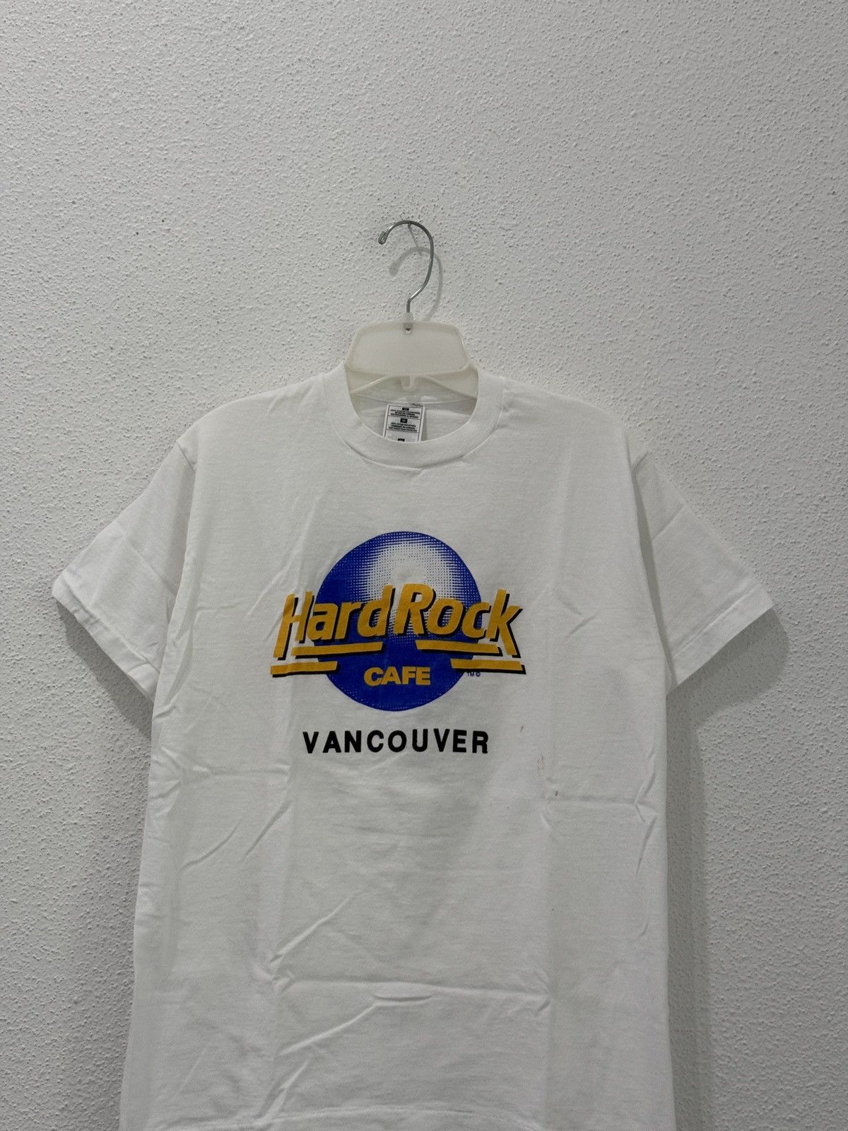 Hard Rock Cafe Vintage 90s Hard Rock Cafe Vancouver Tshirt M Single Stitch Size US M / EU 48-50 / 2 - 2 Thumbnail