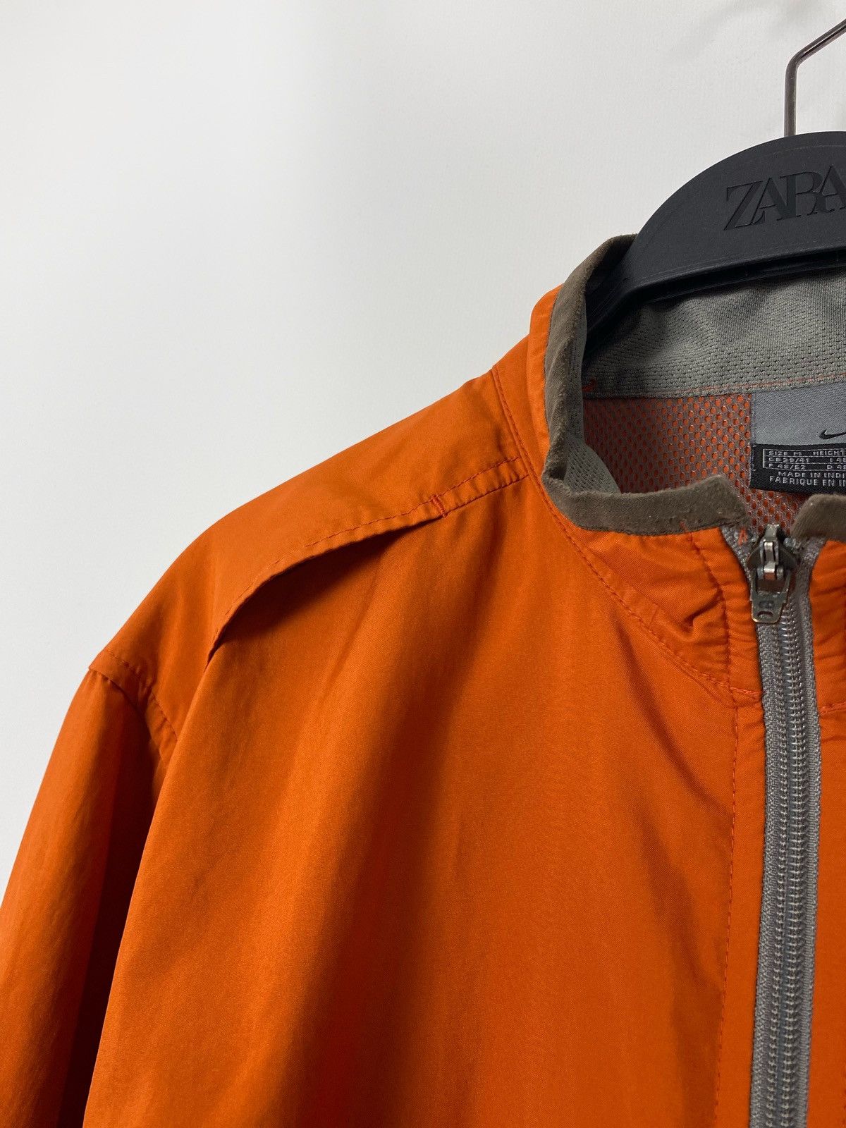 Vintage Y2K Vintage Nike Mini Swoosh Reflective Light Jacket Size US M / EU 48-50 / 2 - 9 Thumbnail