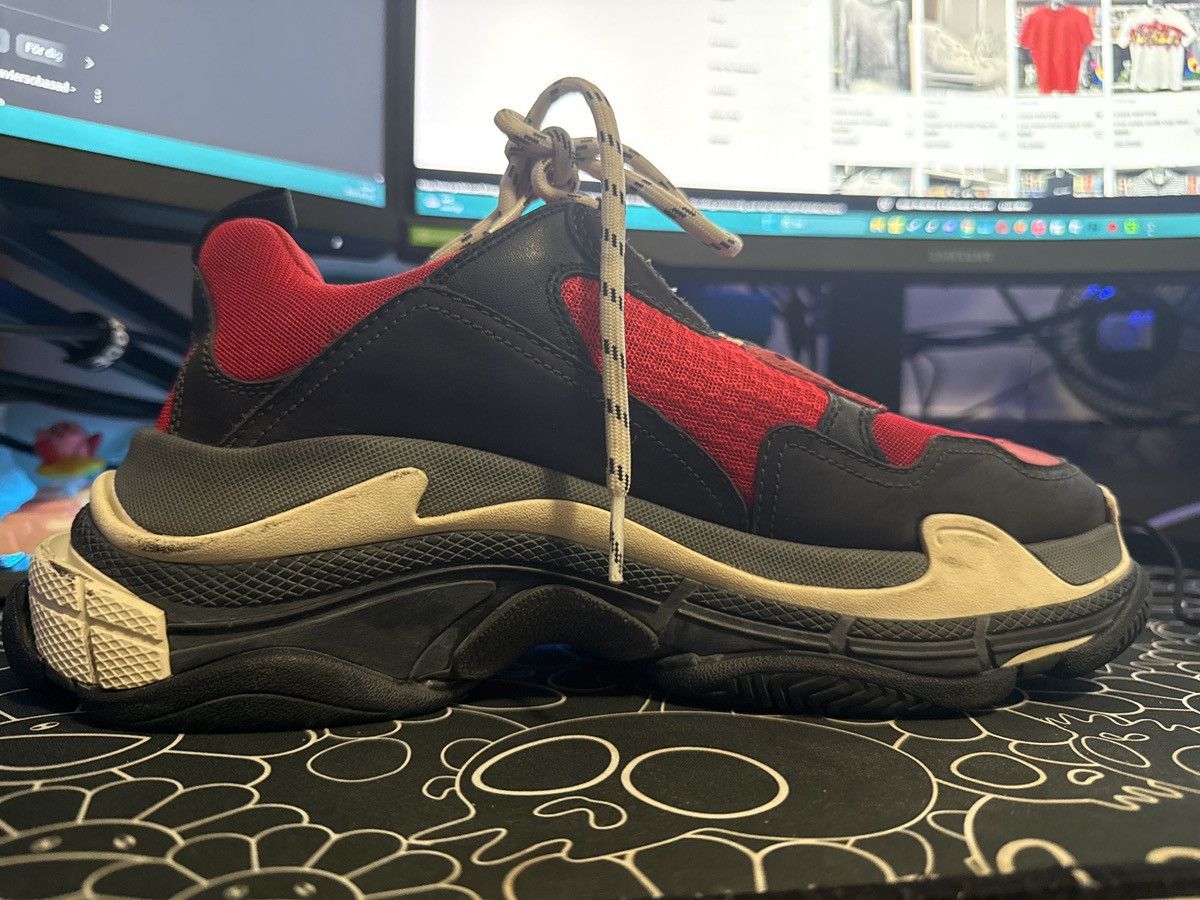 Balenciaga Balenciaga Triple S Red Size US 9 / EU 42 - 2 Thumbnail