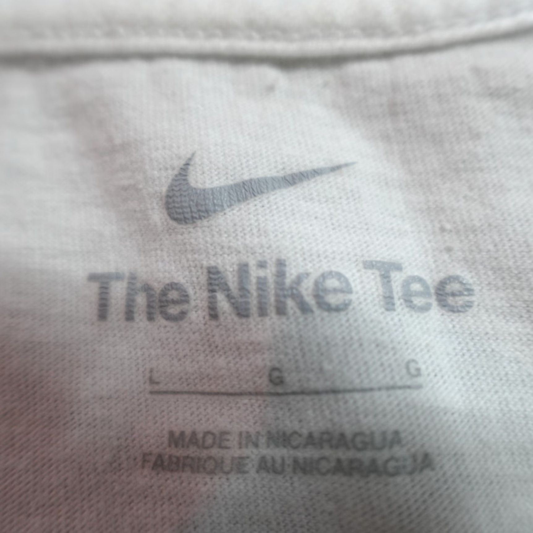 Nike VINTAGE Nike Michigan Shirt Long Sleeve White Crew Neck L Mens USA Ball In Jumpman Cotton Knit Graphic Print Size US L / EU 52-54 / 3 - 2 Thumbnail