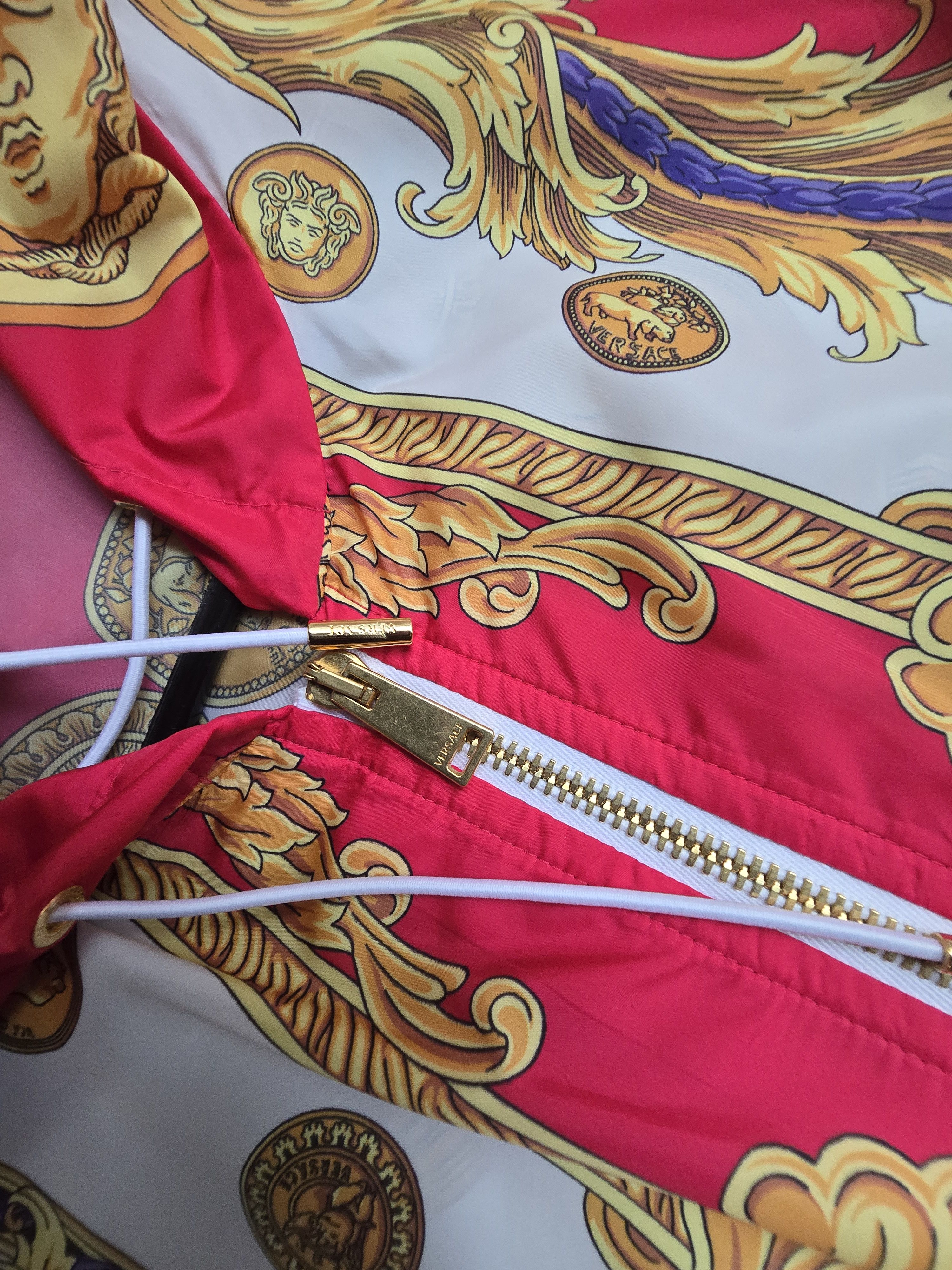 Versace Versace Baroque Print Red & White Zip Hoodie Size L NWT Size US L / EU 52-54 / 3 - 4 Thumbnail