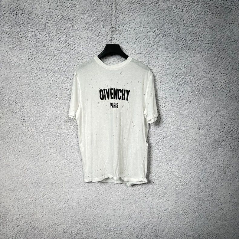 Givenchy Givenchy Letter Print Round Neck Short Sleeve SS22 Ripped Size US L / EU 52-54 / 3 - 1 Thumbnail