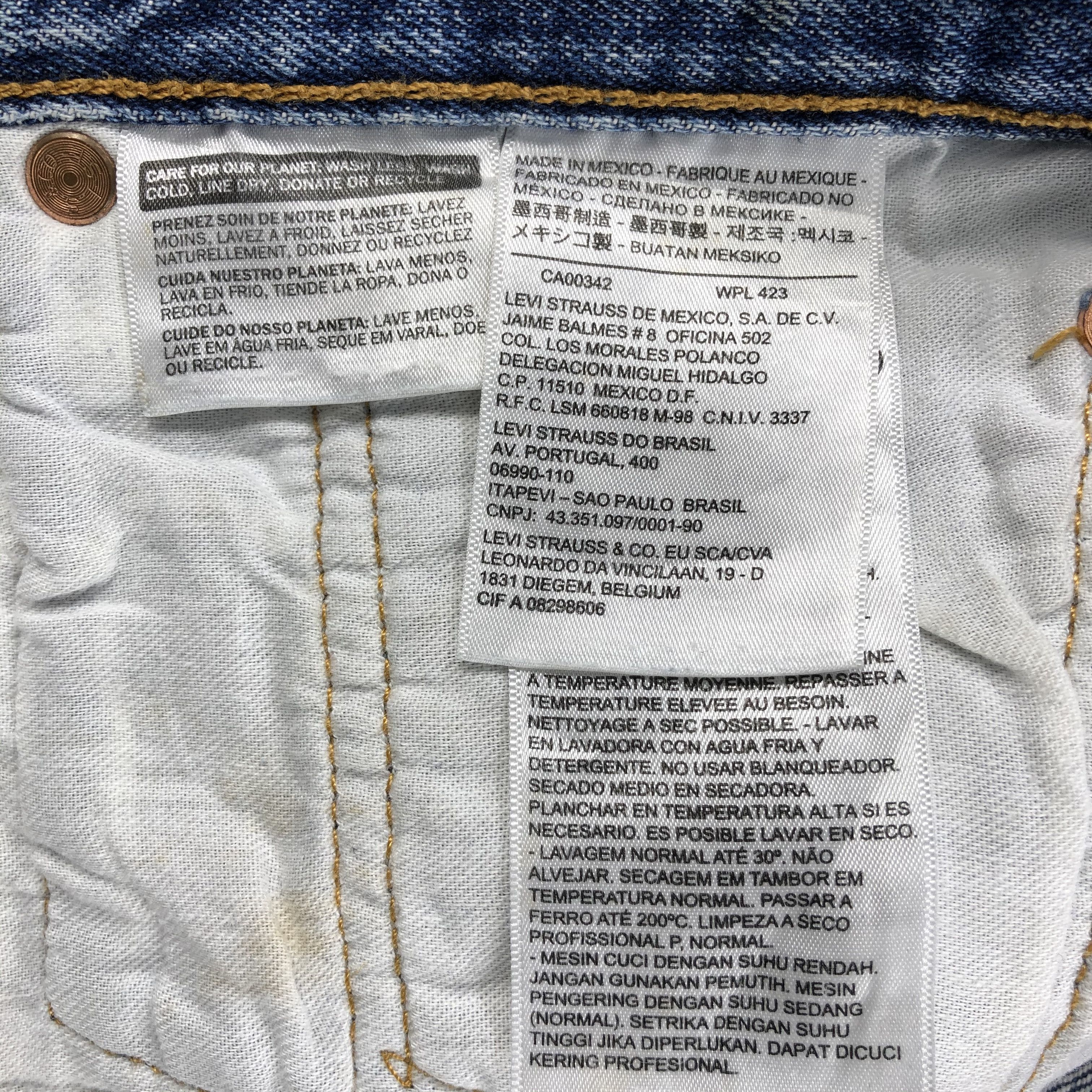 Levi's Vintage Blue Wash Levis 501 Jeans-J1444 Size US 37 - 9 Thumbnail