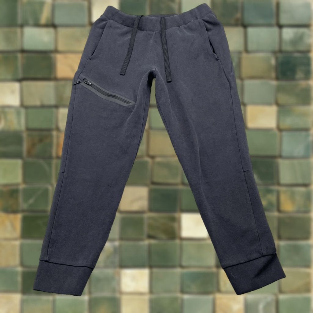 Champion Champion Jogger Pants Mens Medium Travel Preppy Workwear Gorpcore Outdoor Active Size US 31 - 1 Thumbnail