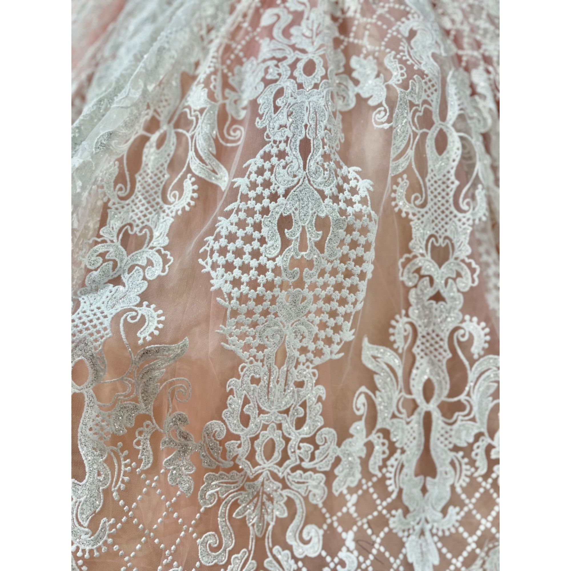 Other V-neckline with detachable sleeves, lace appliques bodice, g Size XL / US 12-14 / IT 48-50 - 4 Thumbnail