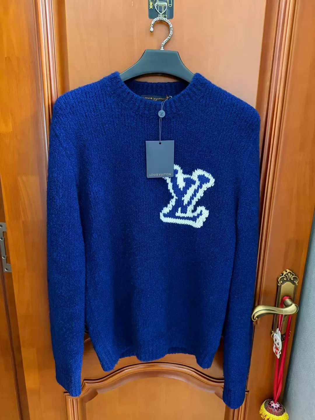 Louis Vuitton louis vuitton blue logo knit sweater size S Size US S / EU 44-46 / 1 - 1 Thumbnail